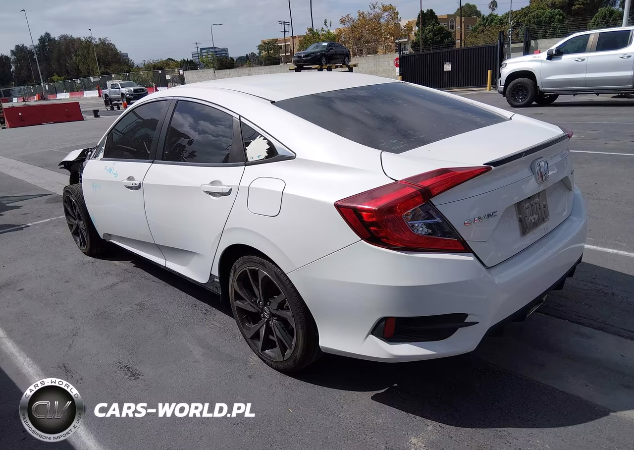 2019 Honda Civic Sport VIN:2HGFC2F8XKH579217 - 3