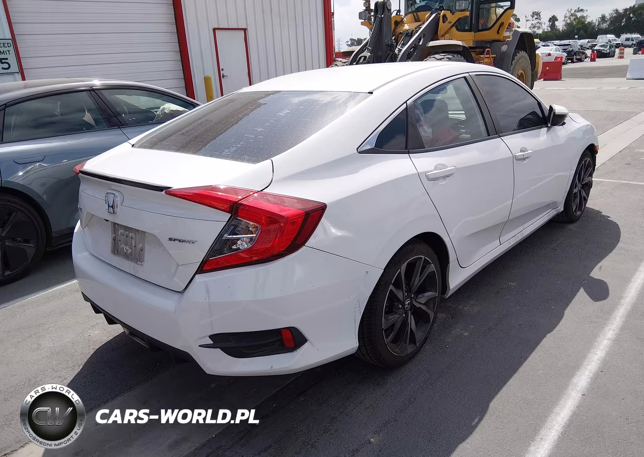 2019 Honda Civic Sport VIN:2HGFC2F8XKH579217 - 4