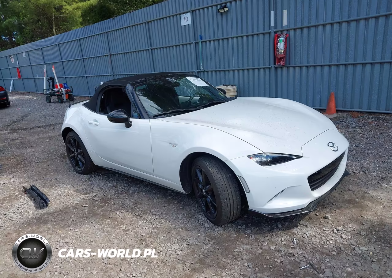 2021 Mazda Mx-5 Miata Club VIN:JM1NDAC76M0455336 - 1