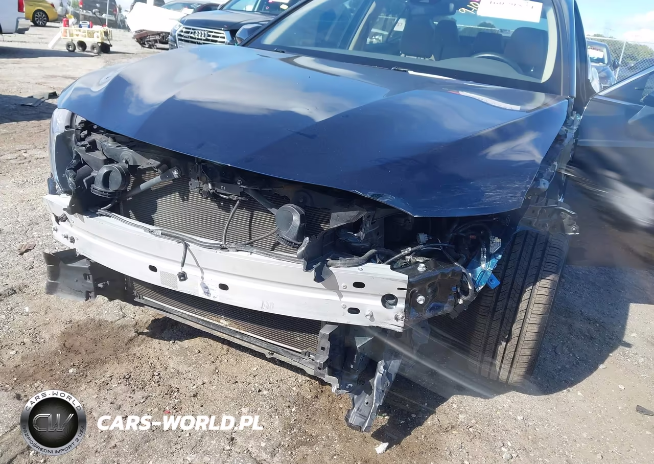 2018 Toyota Camry Le VIN:JTNB11HK2J3027925 - 6