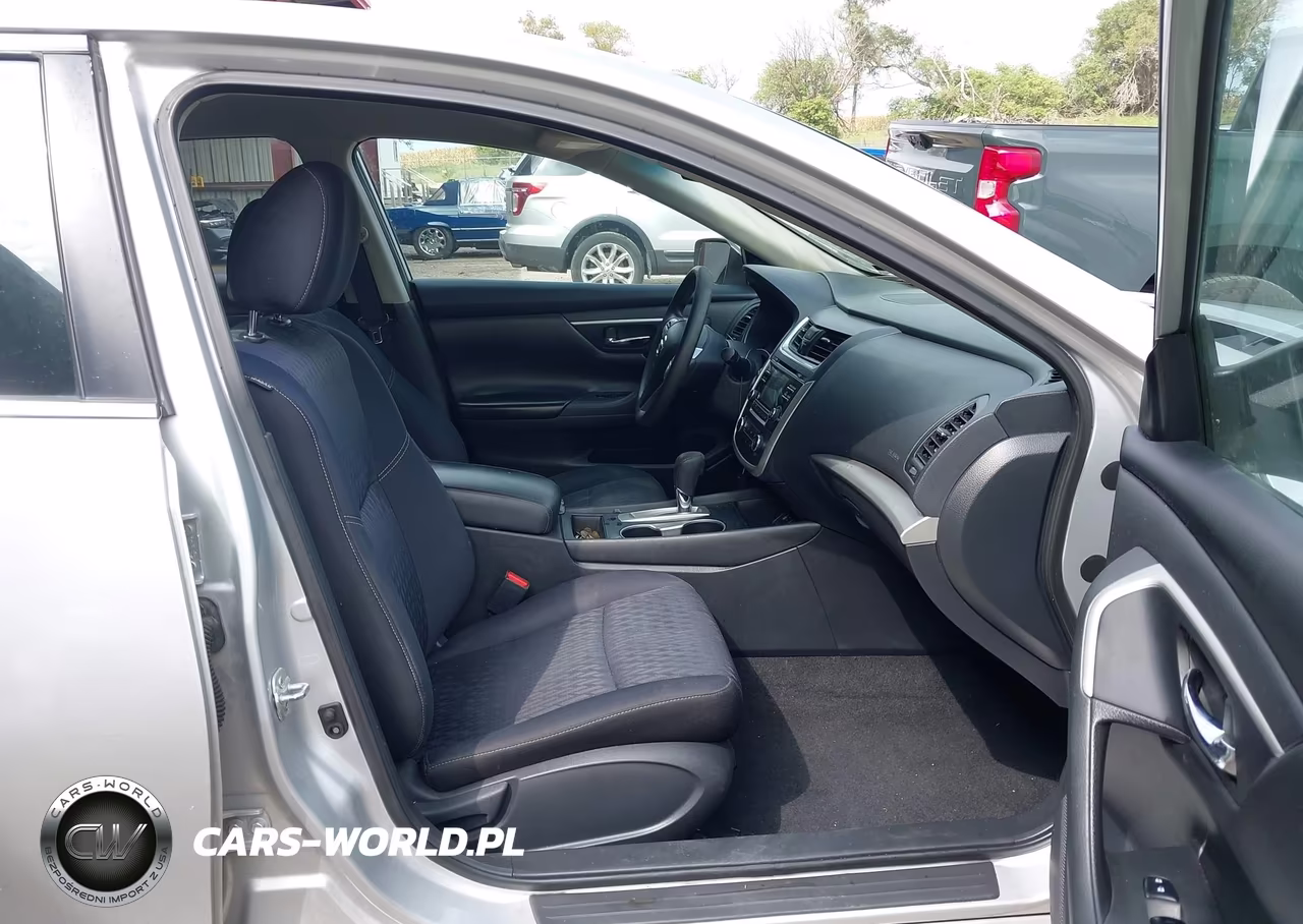 2018 Nissan Altima 2.5 S VIN:1N4AL3AP7JC258742 - 5