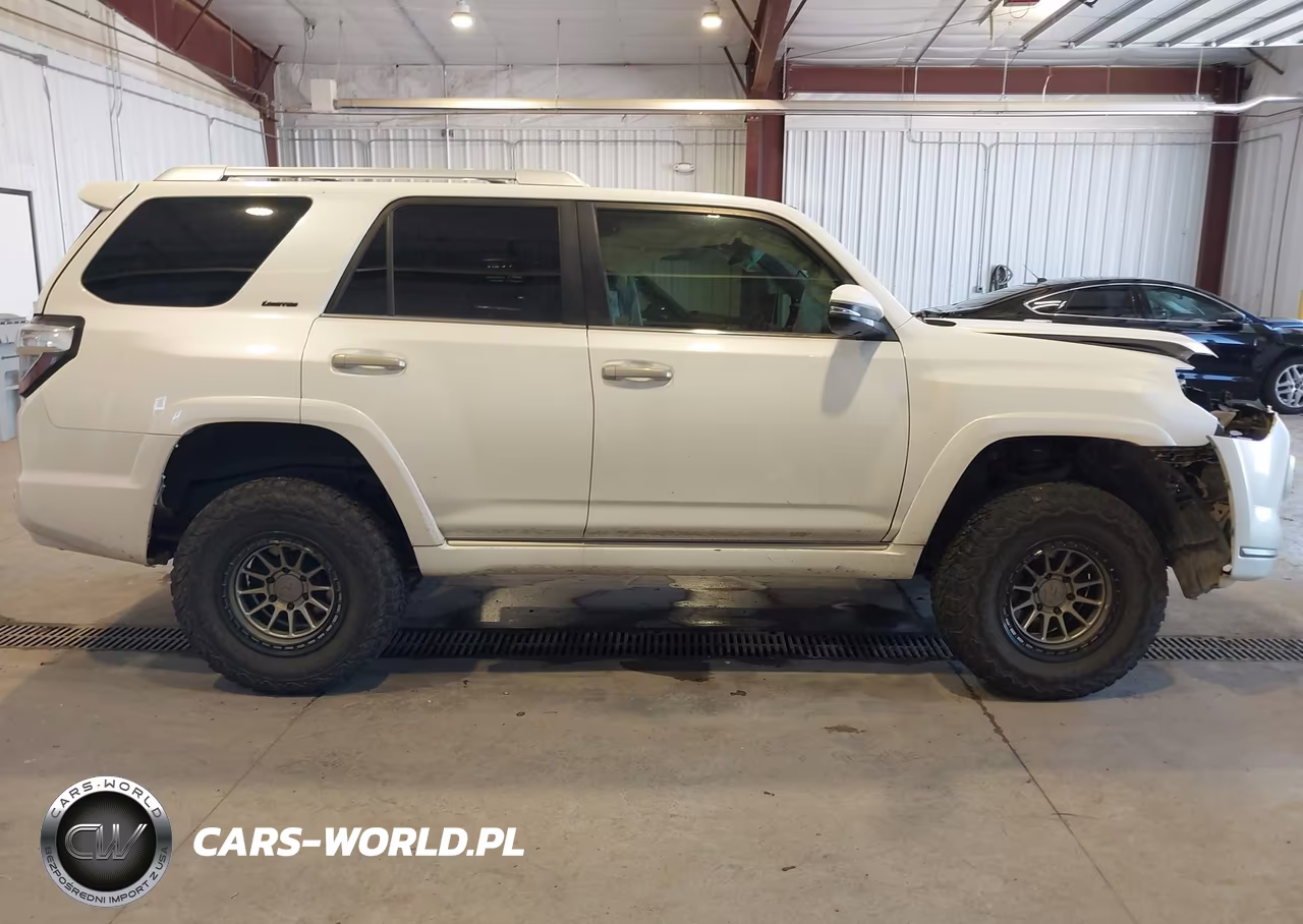 2019 Toyota 4Runner Limited VIN:JTEBU5JR9K5642421 - 13