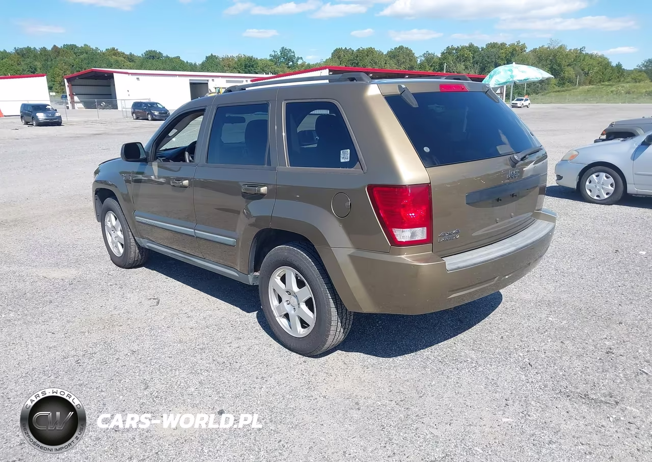 2009 Jeep Grand Cherokee Laredo VIN:1J8GR48KX9C556595 - 3