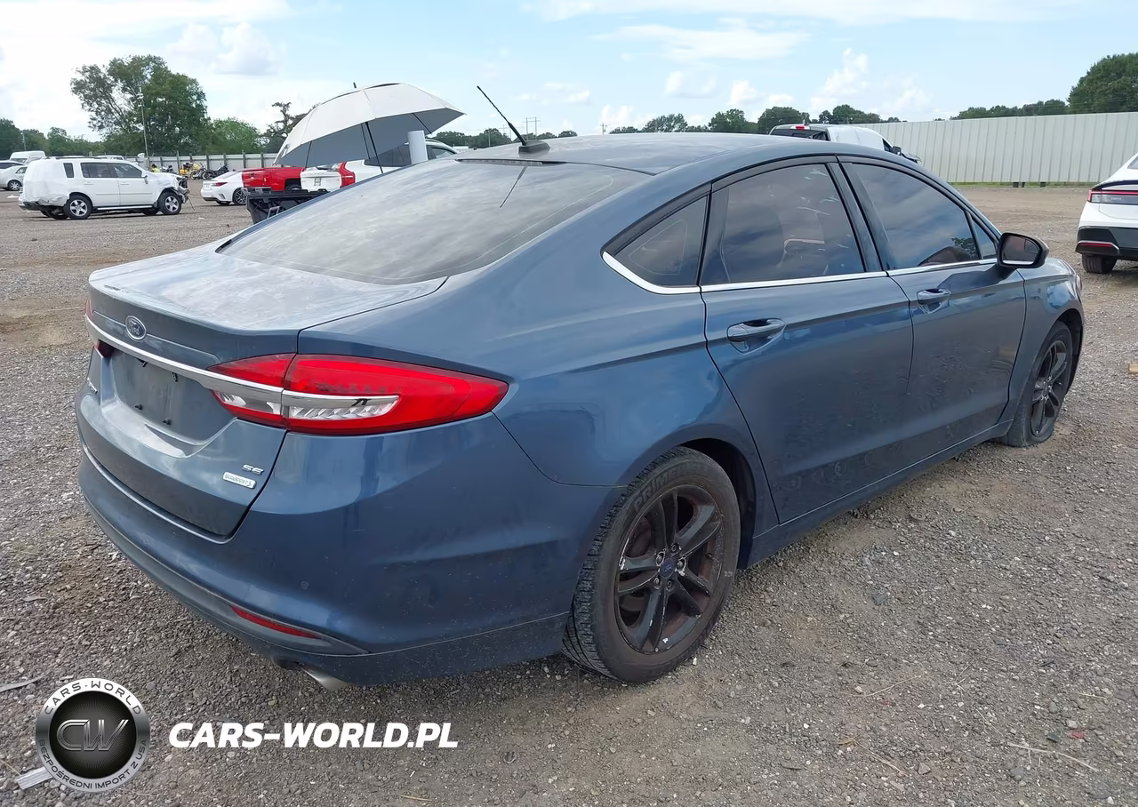 2018 Ford Fusion Se VIN:3FA6P0HD2JR182465 - 4