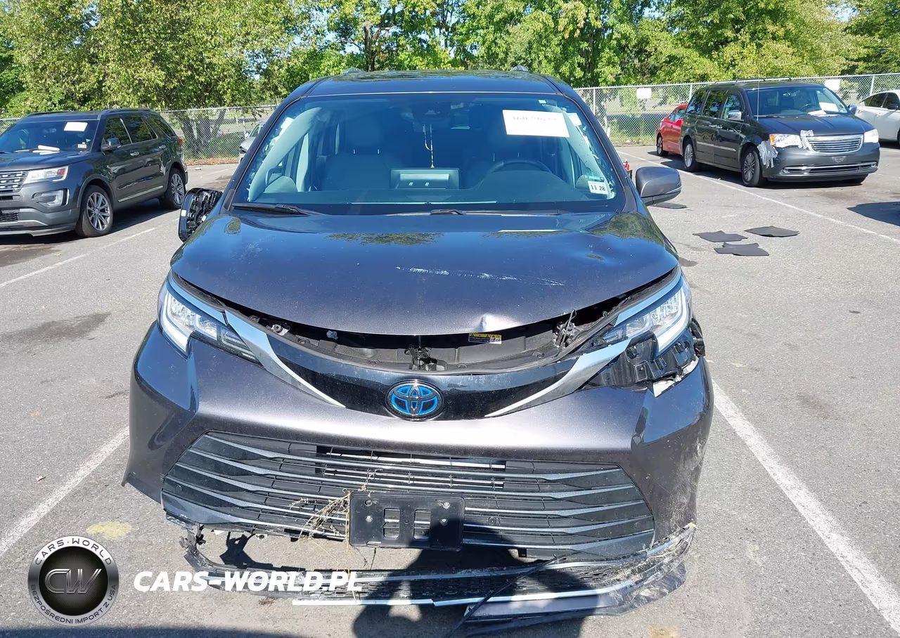 2024 Toyota Sienna Limited VIN:5TDZSKFC6RS112438 - 12