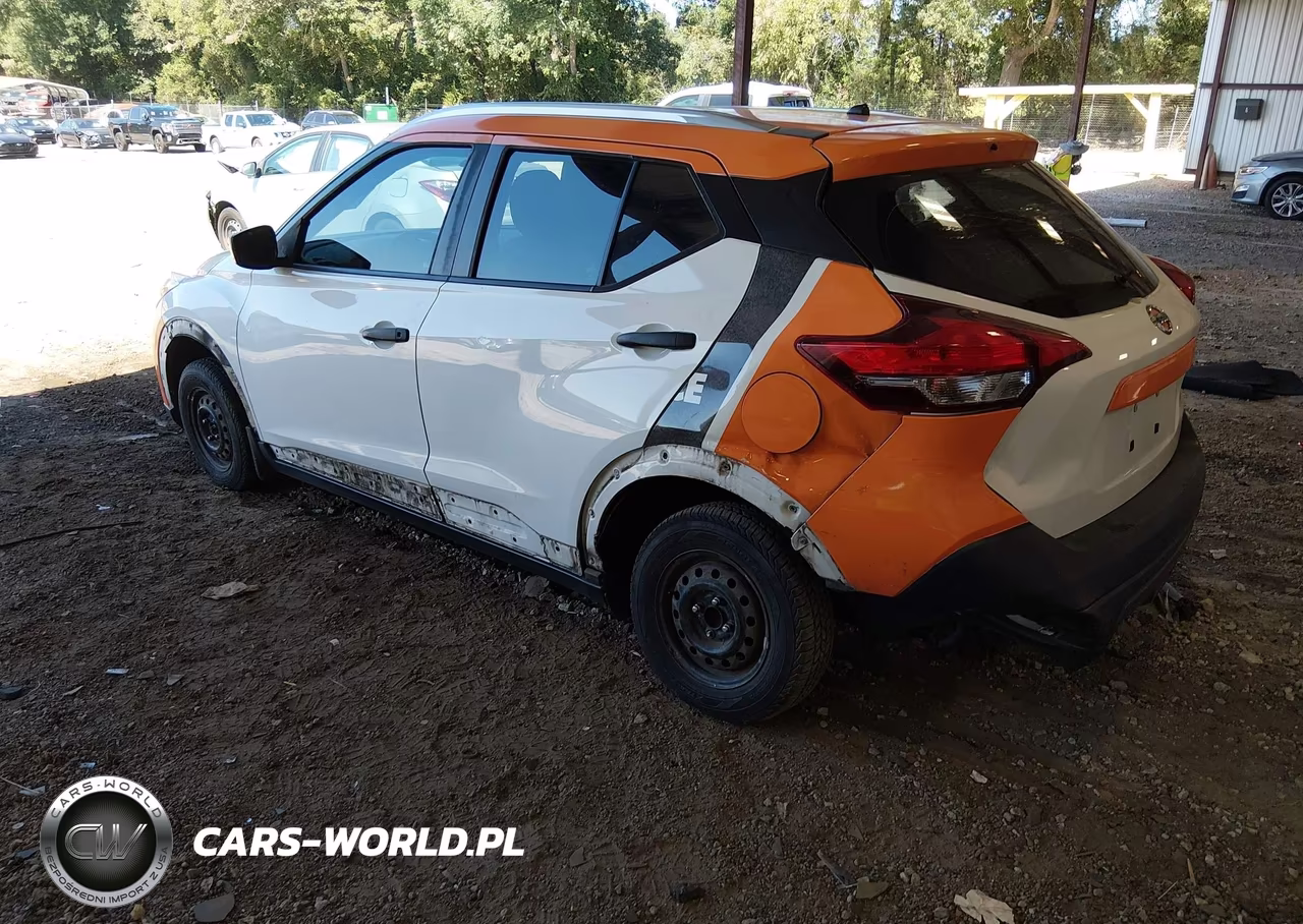 2019 Nissan Kicks S VIN:3N1CP5CU9KL504589 - 3