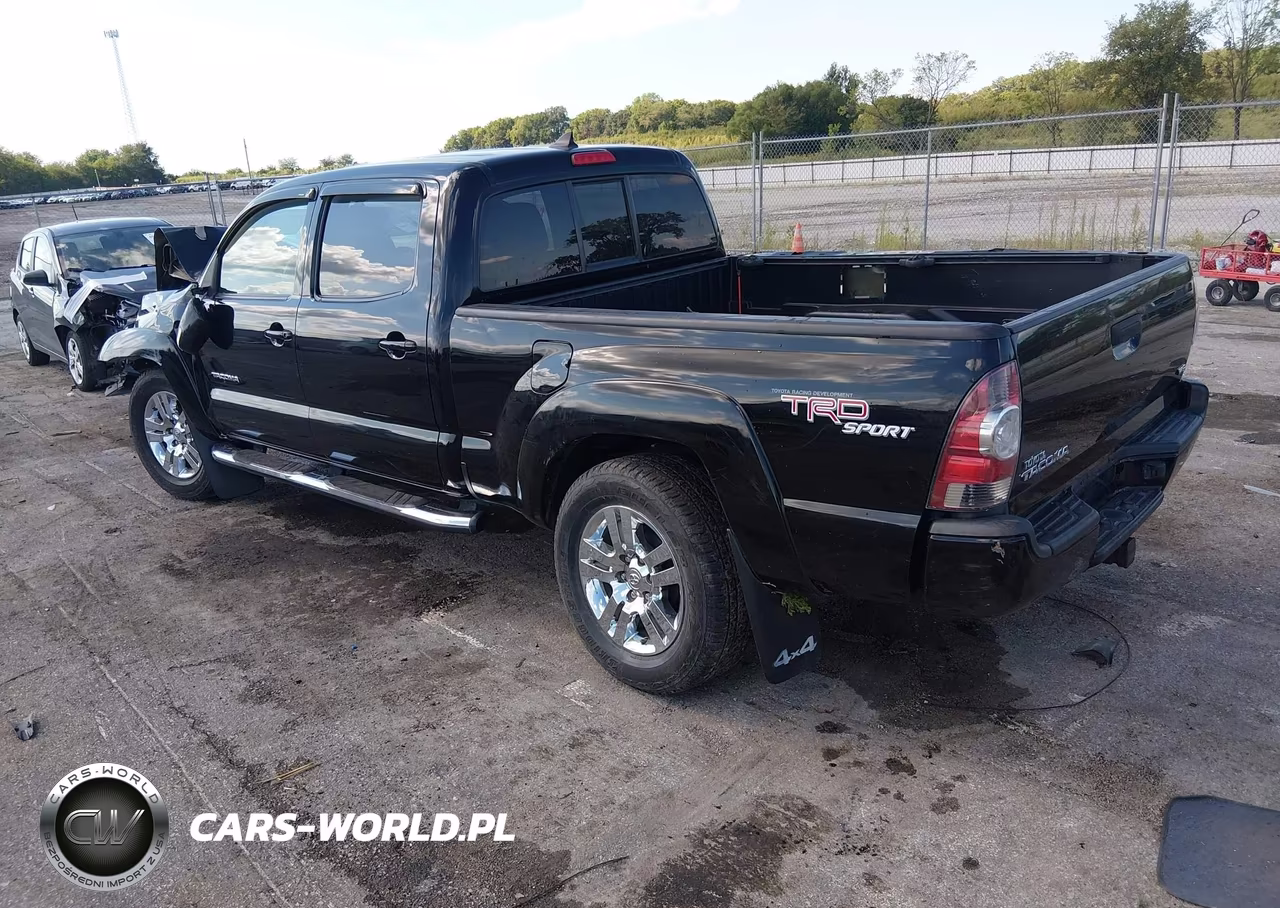 2012 Toyota Tacoma Base V6 VIN:3TMMU4FN0CM044114 - 3