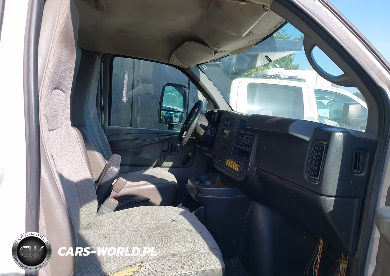 2012 Chevrolet Express Cutaway Work Van VIN:1GB0G2CA2C1129453 - 7