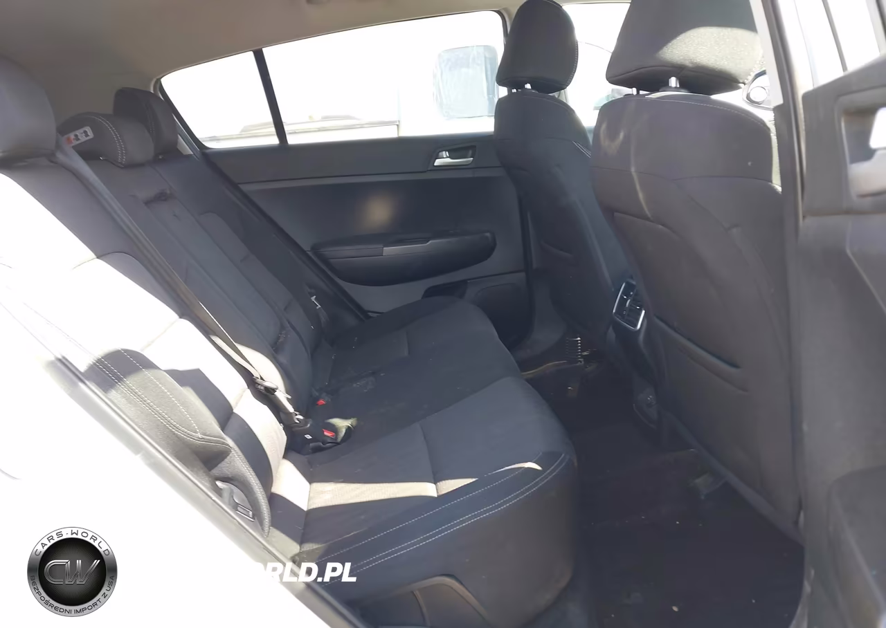 2020 Kia Sportage Lx VIN:KNDPM3AC9L7687763 - 8