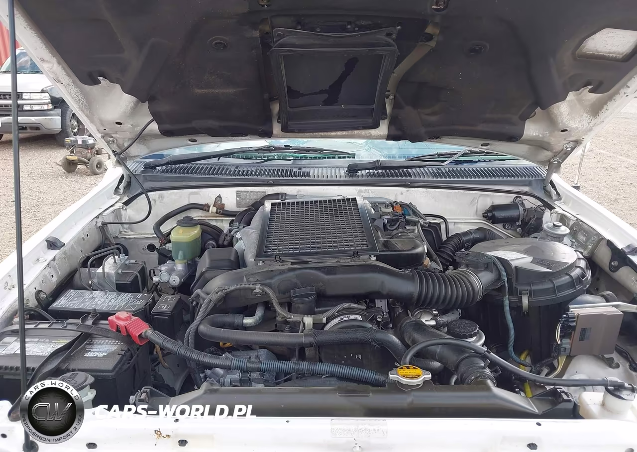 2000 Toyota Hilux Surf VIN:KDN1859000087 - 10