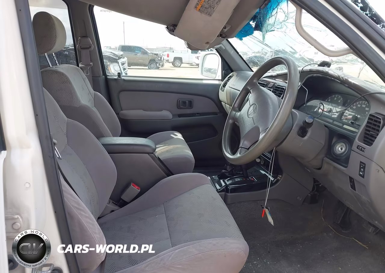 2000 Toyota Hilux Surf VIN:KDN1859000087 - 5