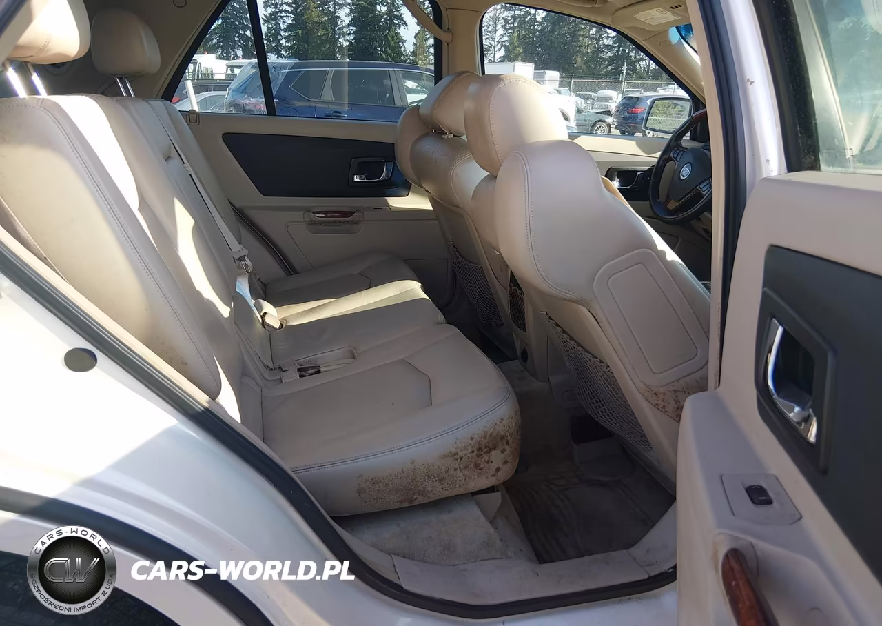 2004 Cadillac Srx V8 VIN:1GYDE63A240120604 - 8