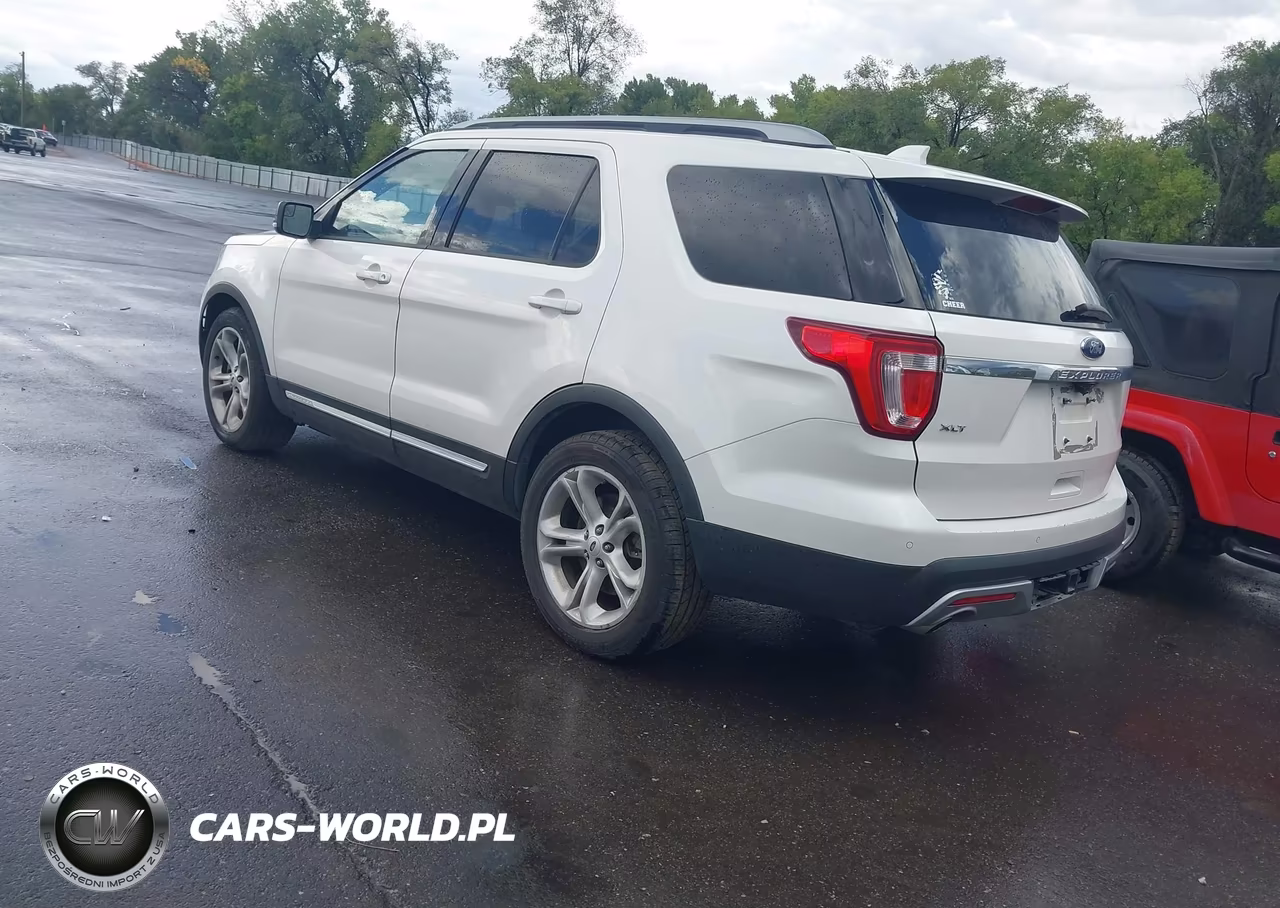 2016 Ford Explorer Xlt VIN:1FM5K7D89GGD29642 - 3