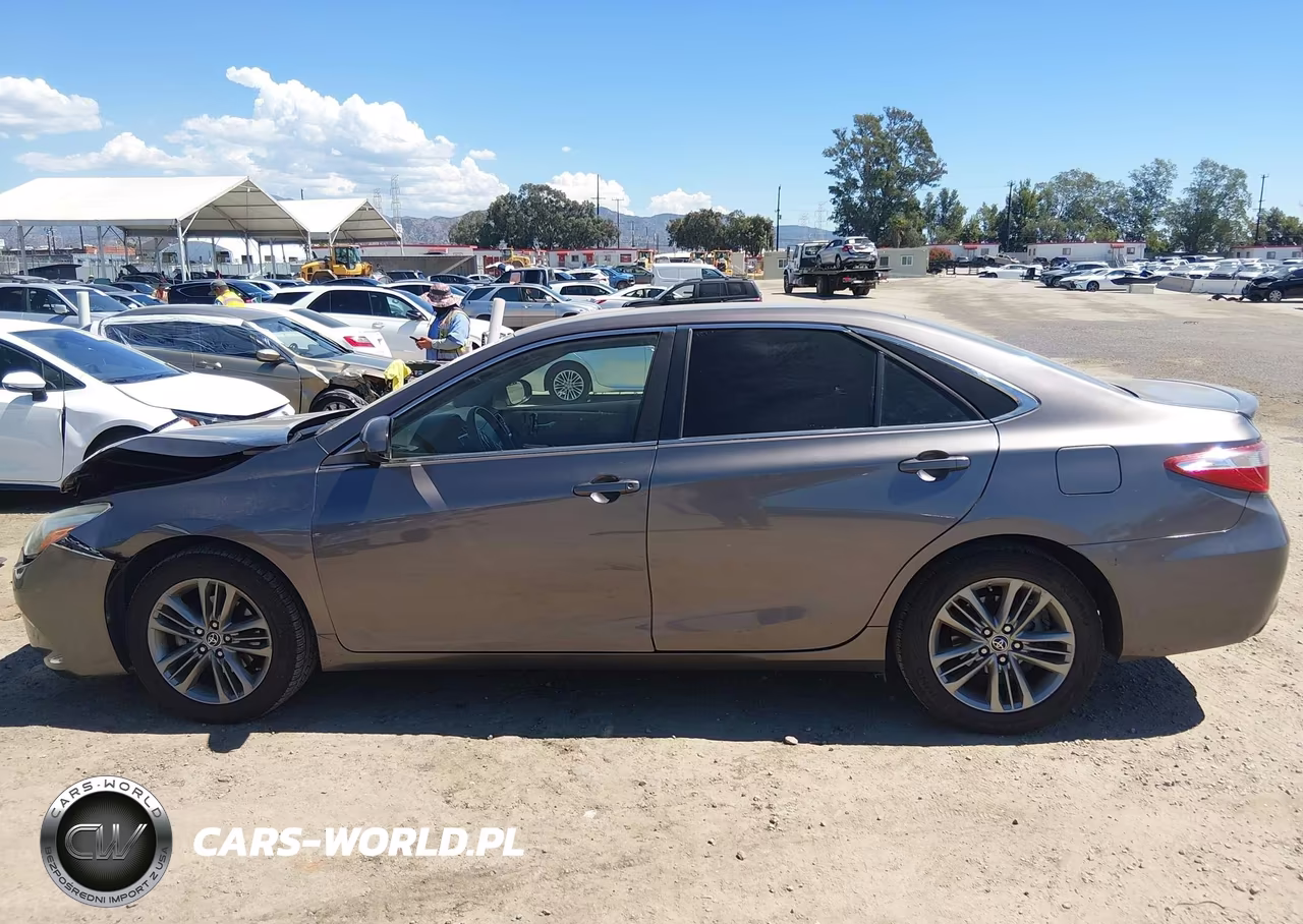 2015 Toyota Camry Se VIN:4T1BF1FK3FU114450 - 14
