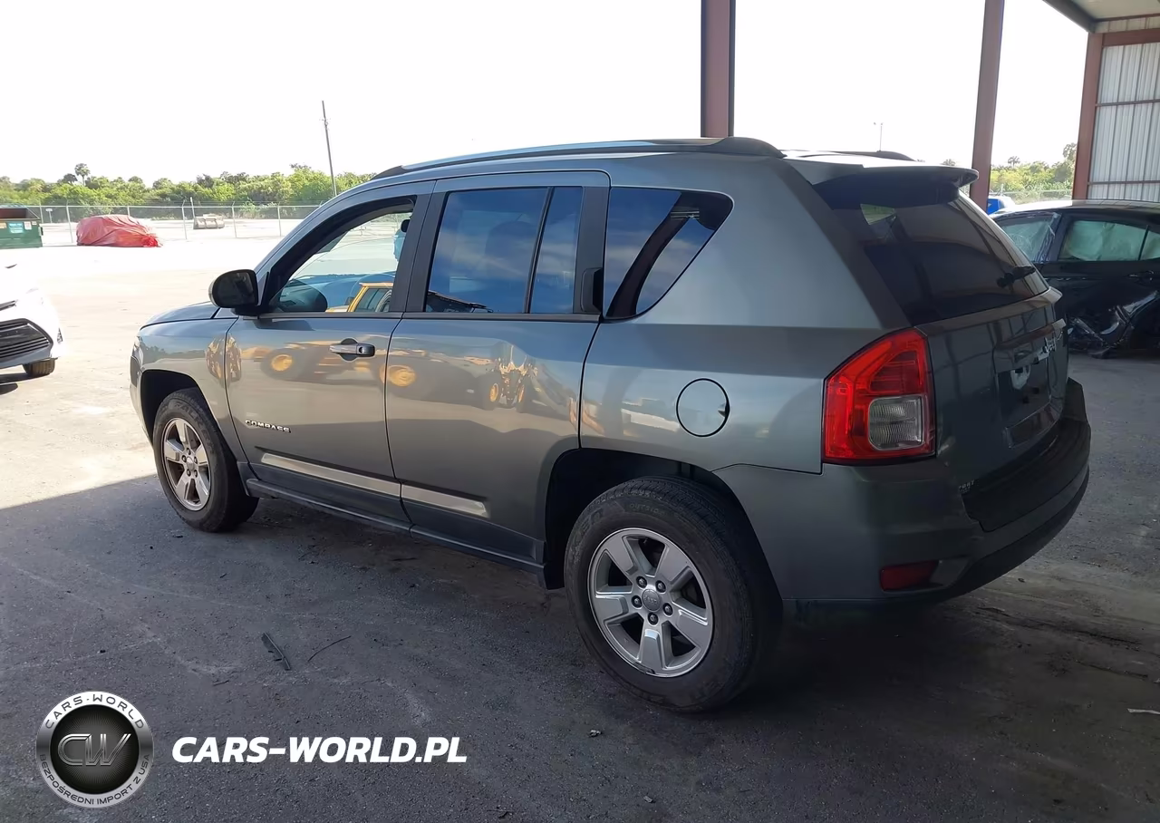 2013 Jeep Compass Sport VIN:1C4NJCBAXDD245882 - 3