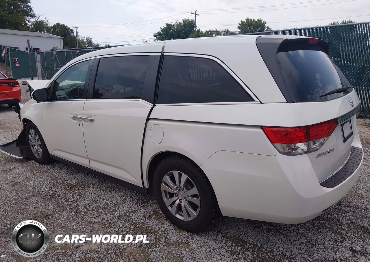 2015 Honda Odyssey Ex-L VIN:5FNRL5H66FB057236 - 3