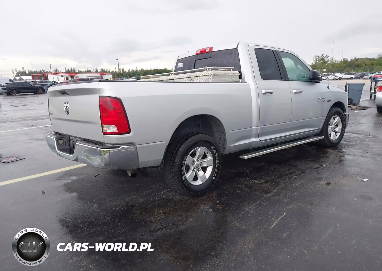 2016 Ram 1500 Slt VIN:1C6RR6GT8GS240564 - 4