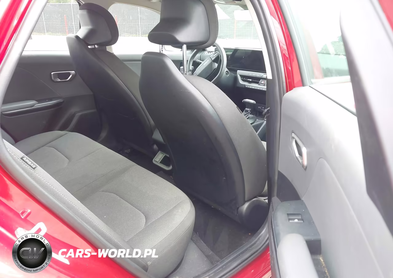 2025 Kia K4 Lxs VIN:3KPFT4DEXSE102270 - 8