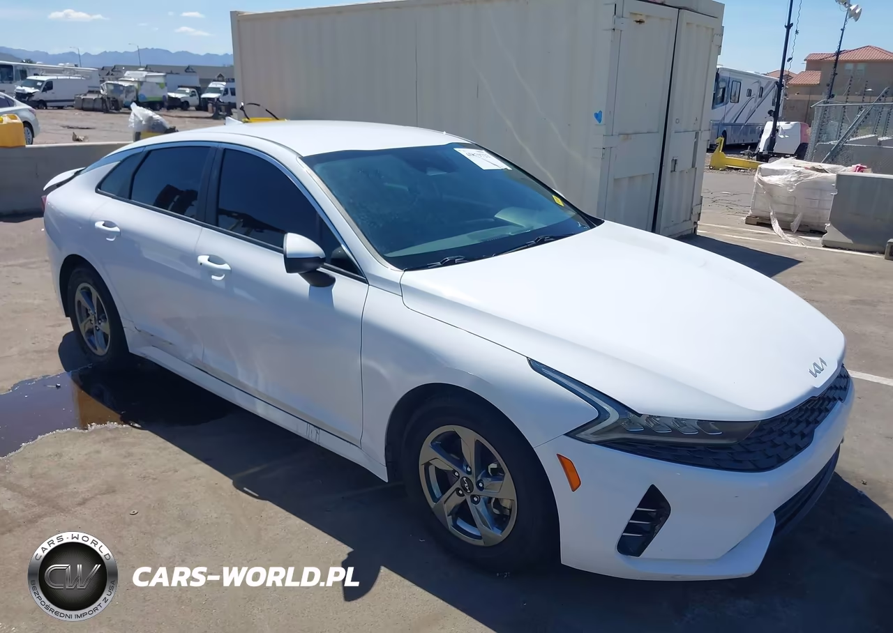2023 Kia K5 Lxs