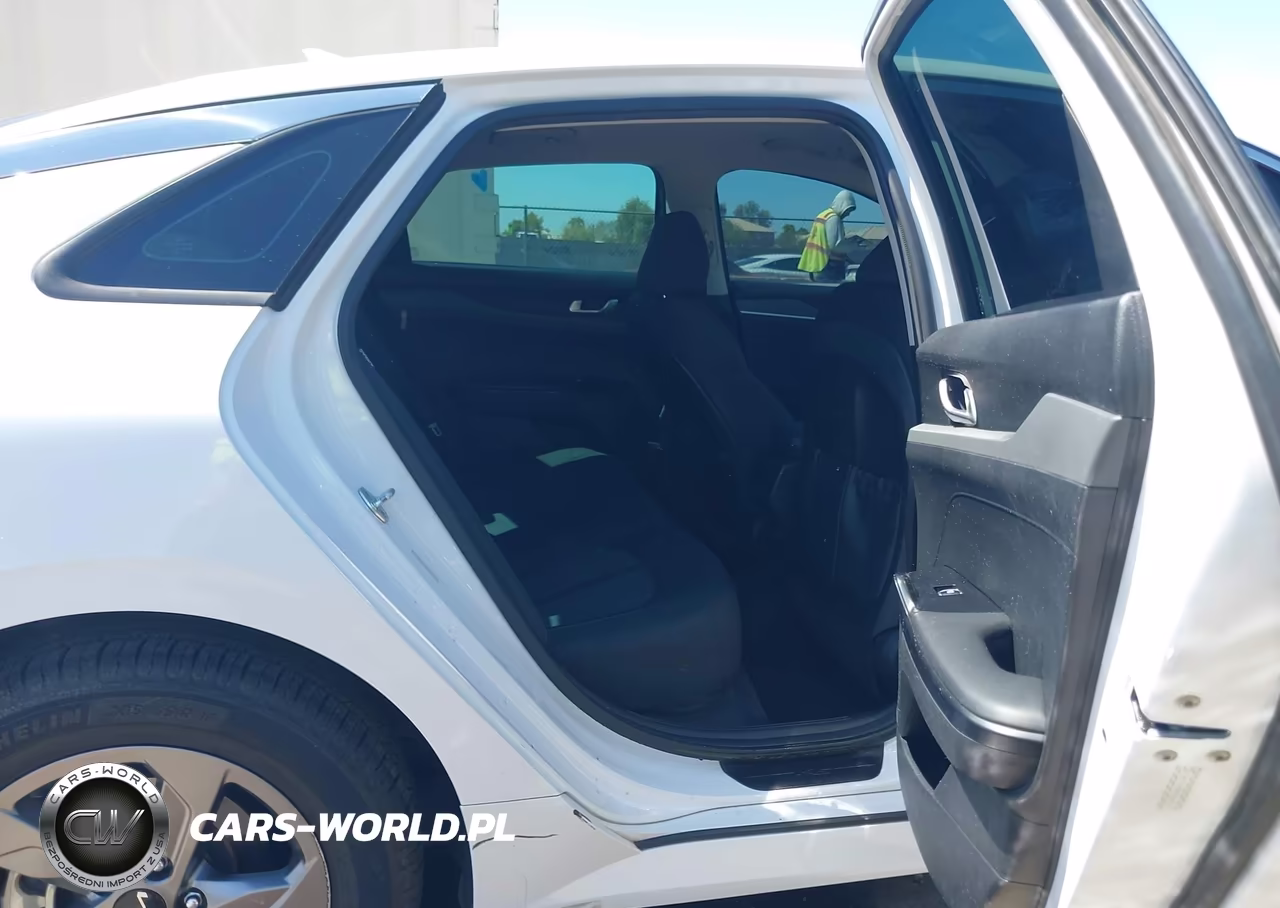 2023 Kia K5 Lxs VIN:5XXG14J28PG186706 - 8