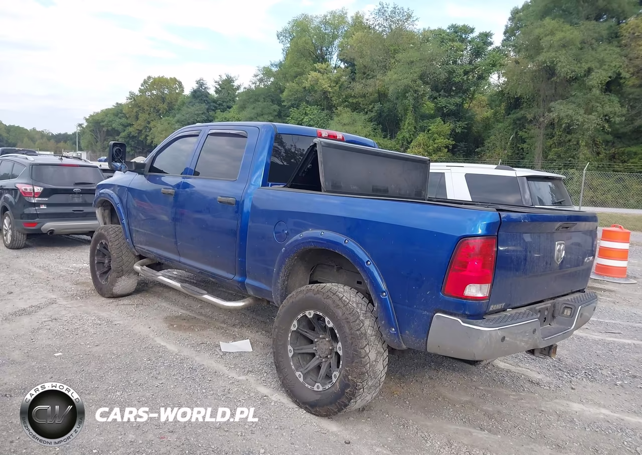 2015 Ram 2500 Tradesman VIN:3C6UR5CL4FG501012 - 3