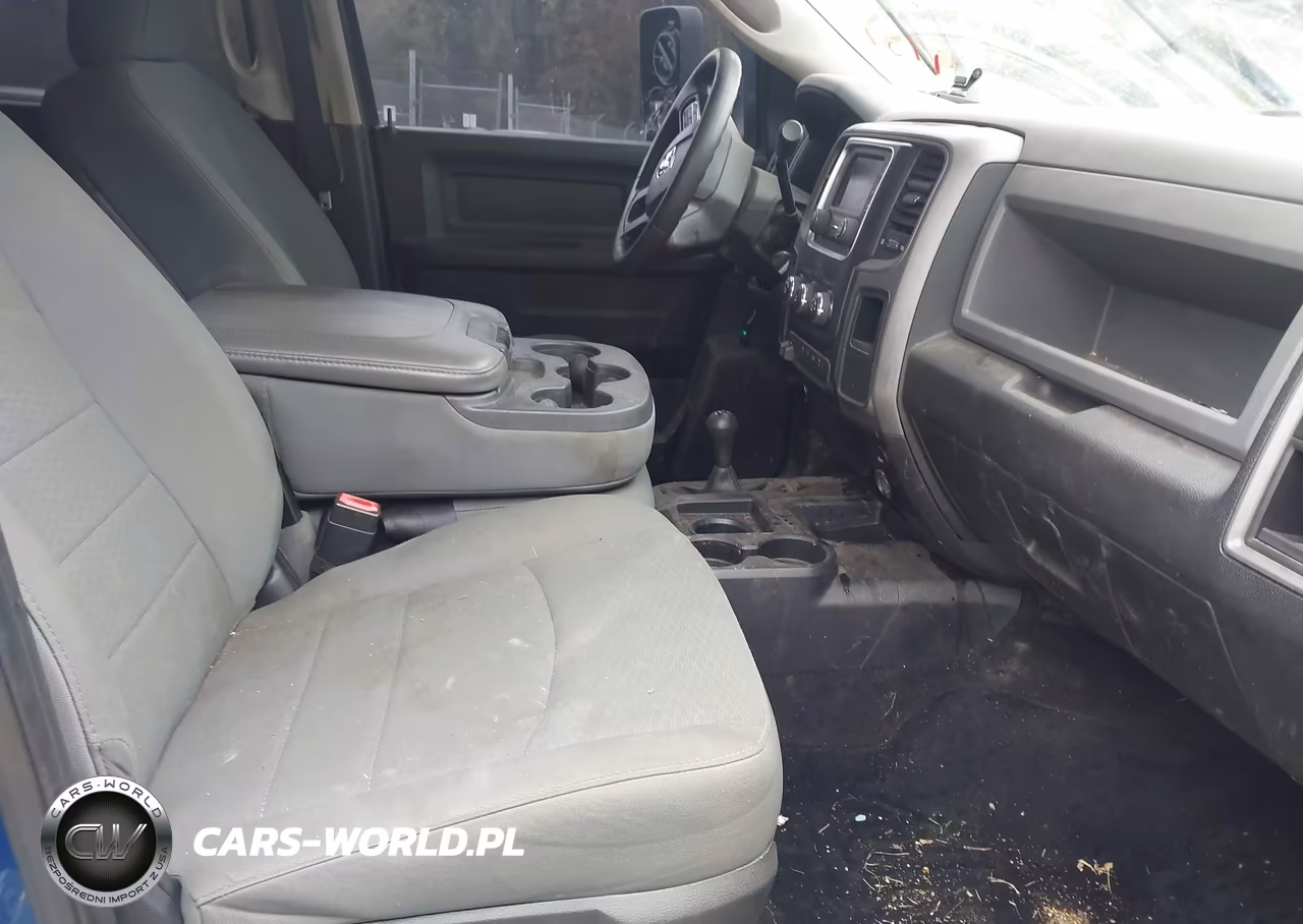 2015 Ram 2500 Tradesman VIN:3C6UR5CL4FG501012 - 5
