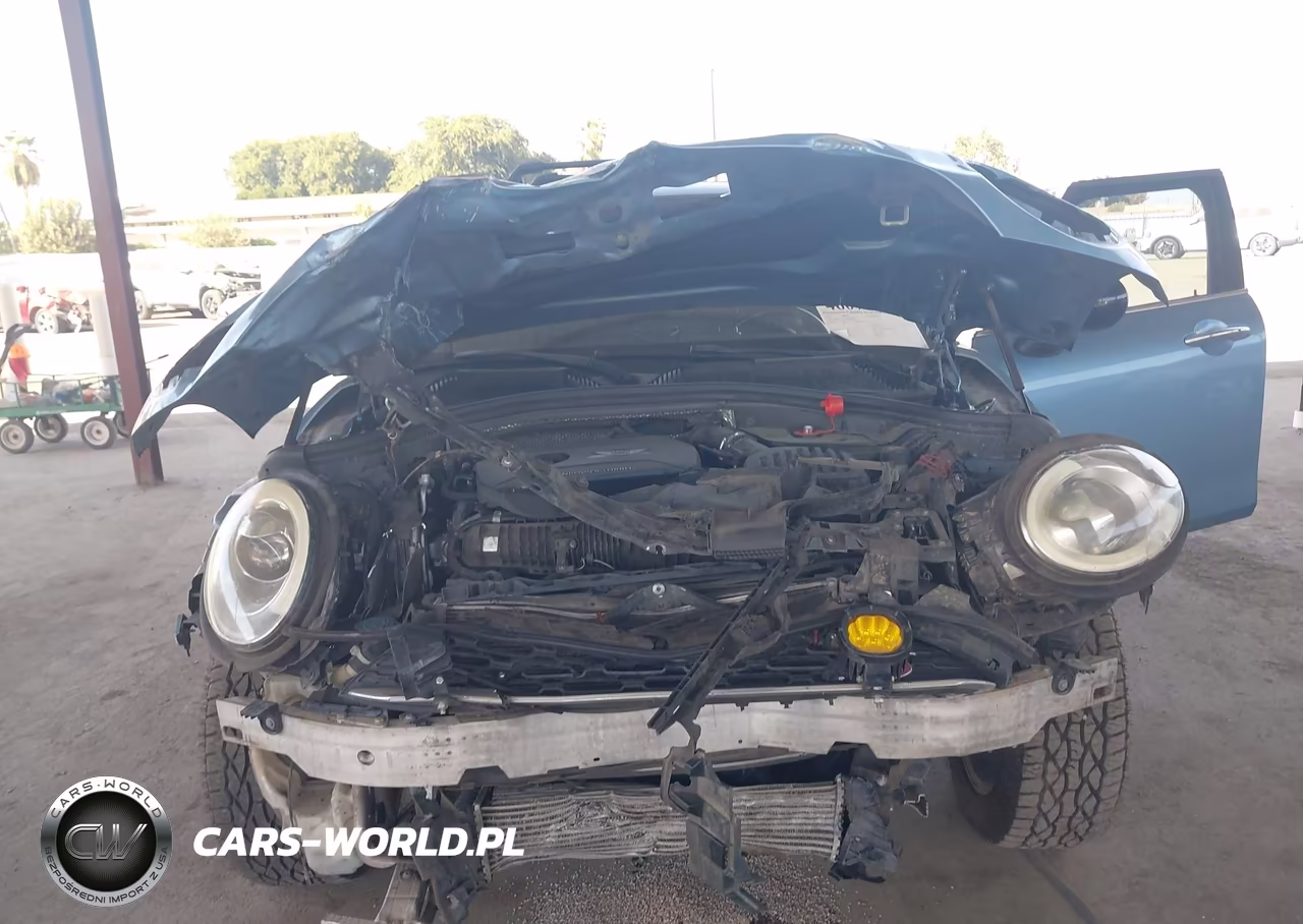 2017 Mini Clubman Cooper S VIN:WMWLU5C55H2E80350 - 6