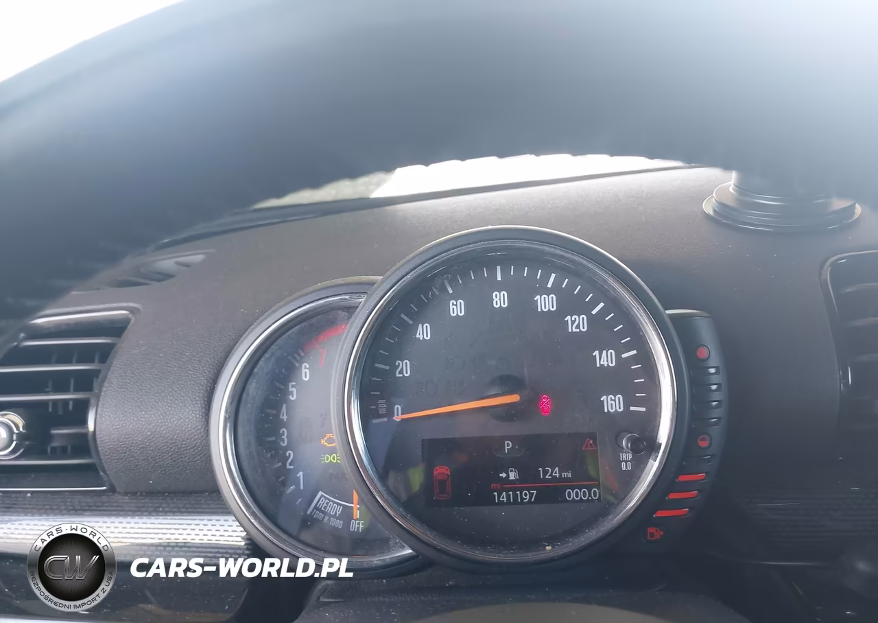 2017 Mini Clubman Cooper S VIN:WMWLU5C55H2E80350 - 7