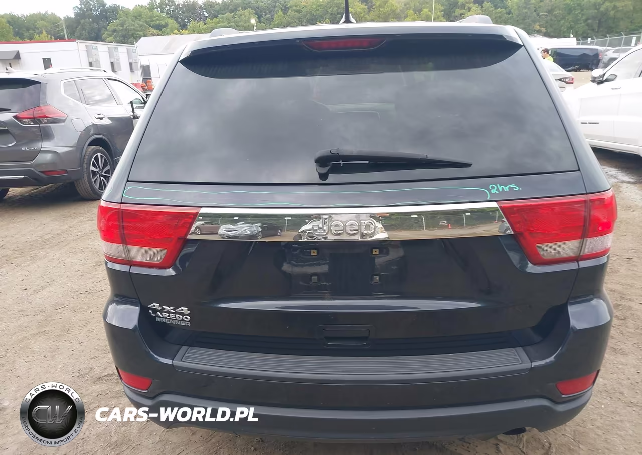2011 Jeep Grand Cherokee Laredo VIN:1J4RR4GG9BC520135 - 15