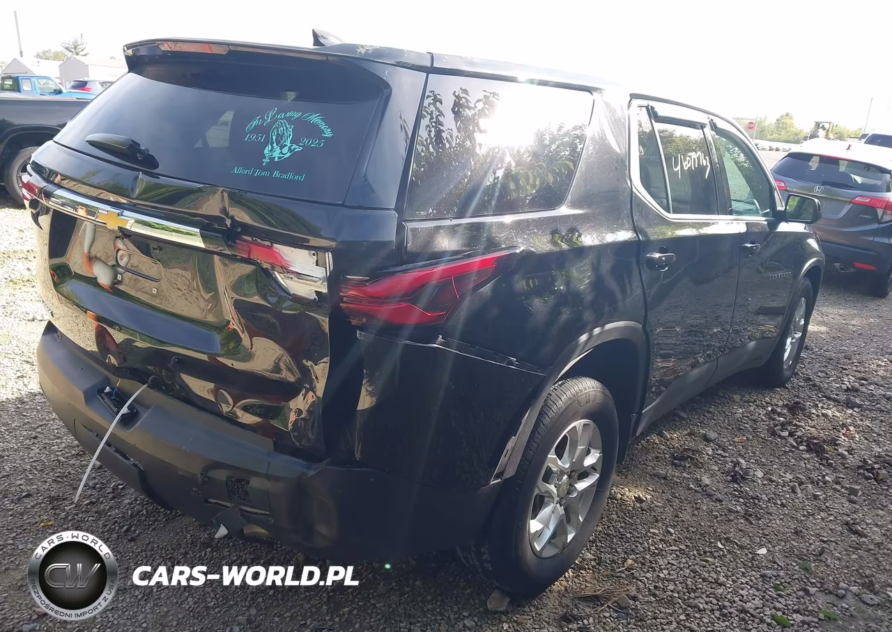 2023 Chevrolet Traverse Fwd Ls VIN:1GNERFKW7PJ234518 - 4