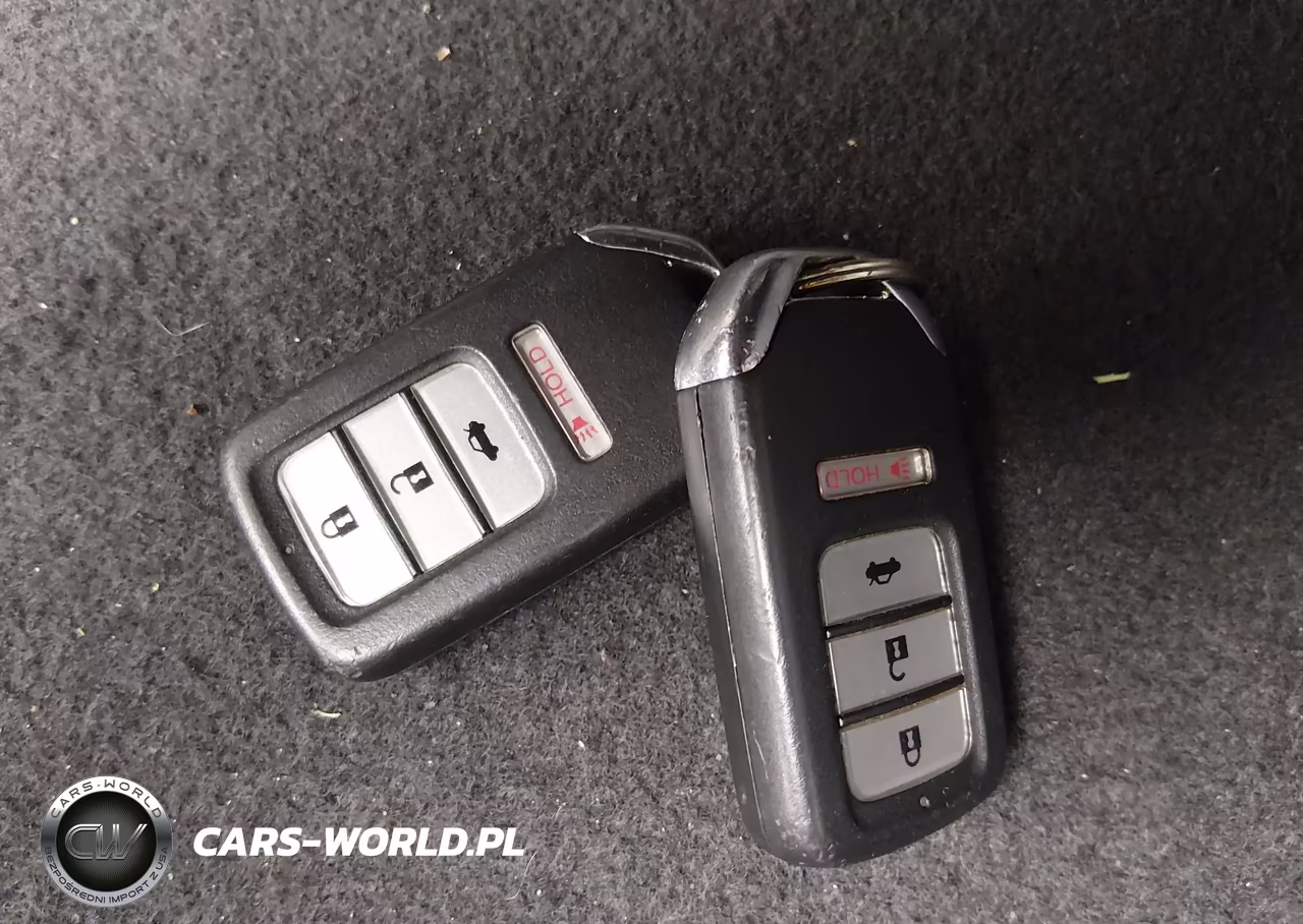 HONDA ACCORD VIN:1HGCR3F95FA031162 - 11