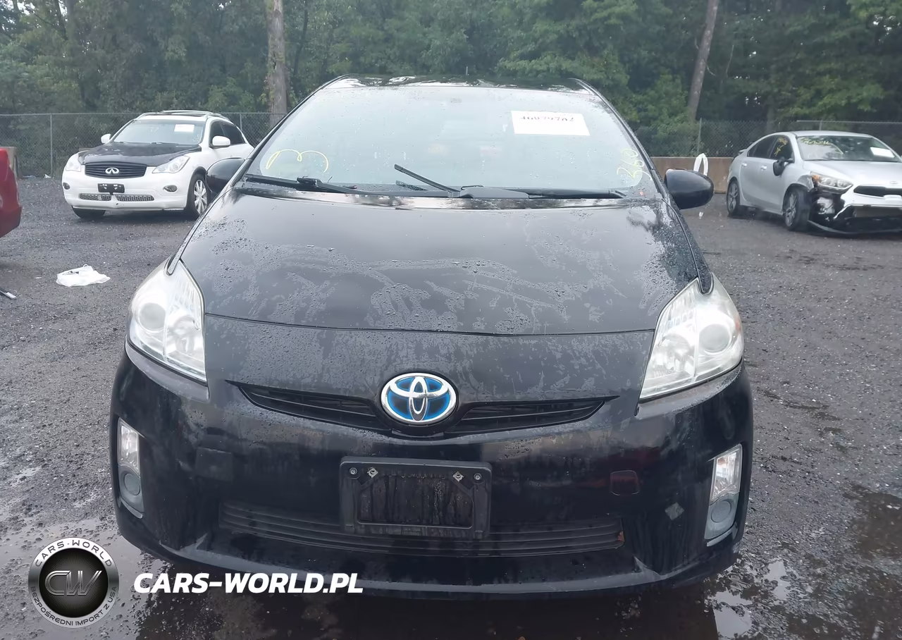 2011 Toyota Prius Three VIN:JTDKN3DU0B1415082 - 12