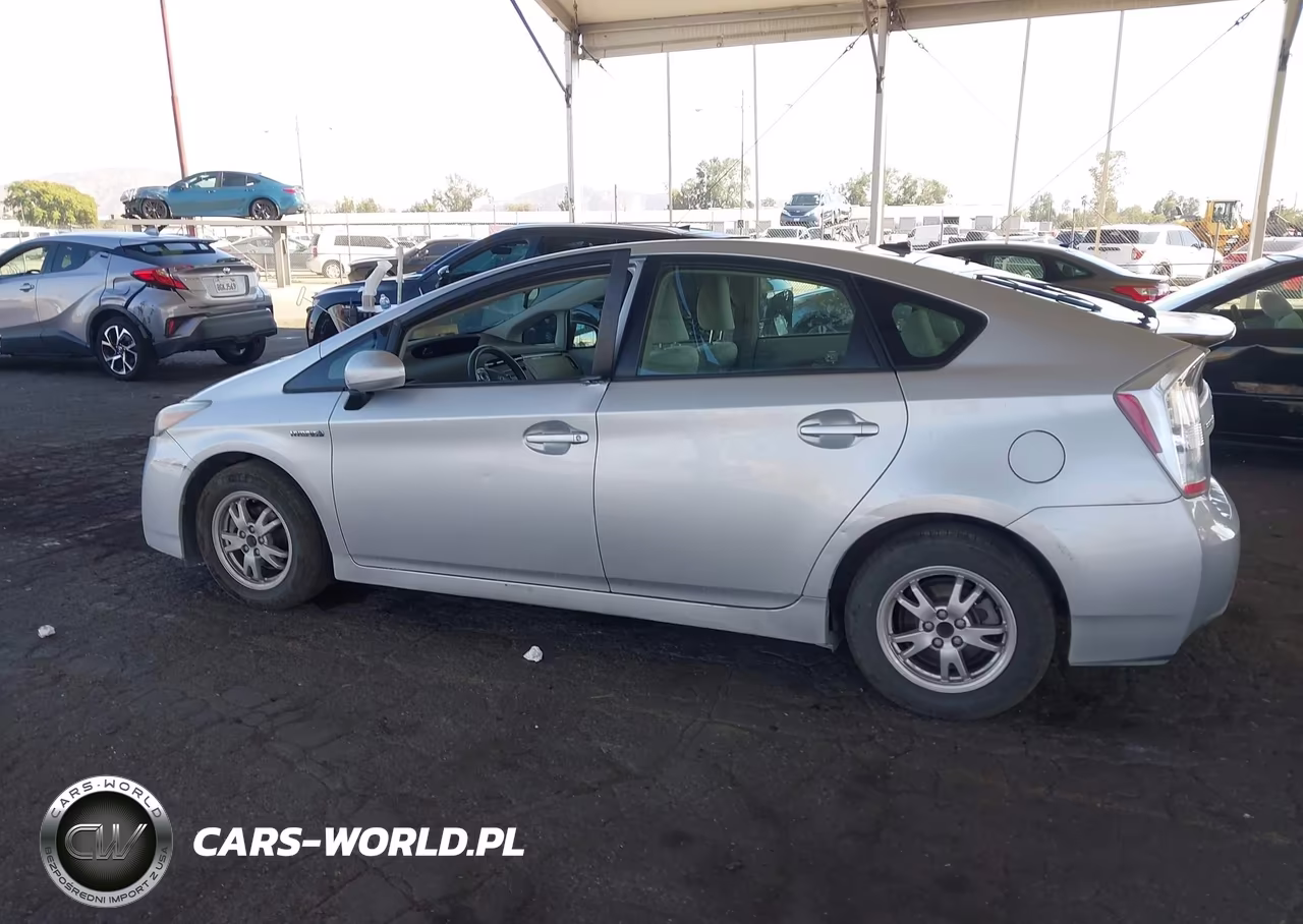 2010 Toyota Prius Iii VIN:JTDKN3DU0A1035853 - 14