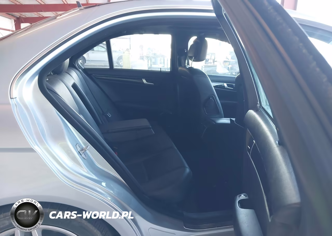 2013 Mercedes-Benz C 250 Sport VIN:WDDGF4HB4DA861682 - 8