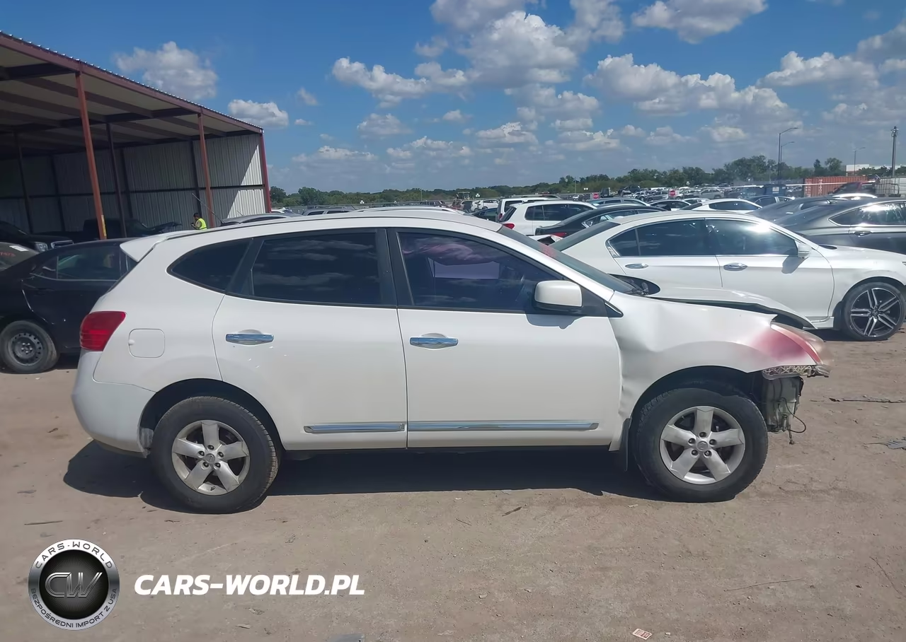 2013 Nissan Rogue S VIN:JN8AS5MTXDW521735 - 14