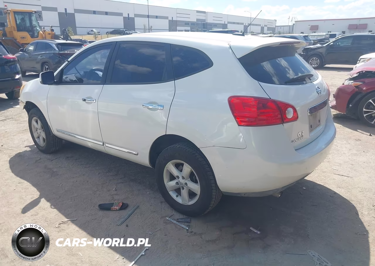 2013 Nissan Rogue S VIN:JN8AS5MTXDW521735 - 3