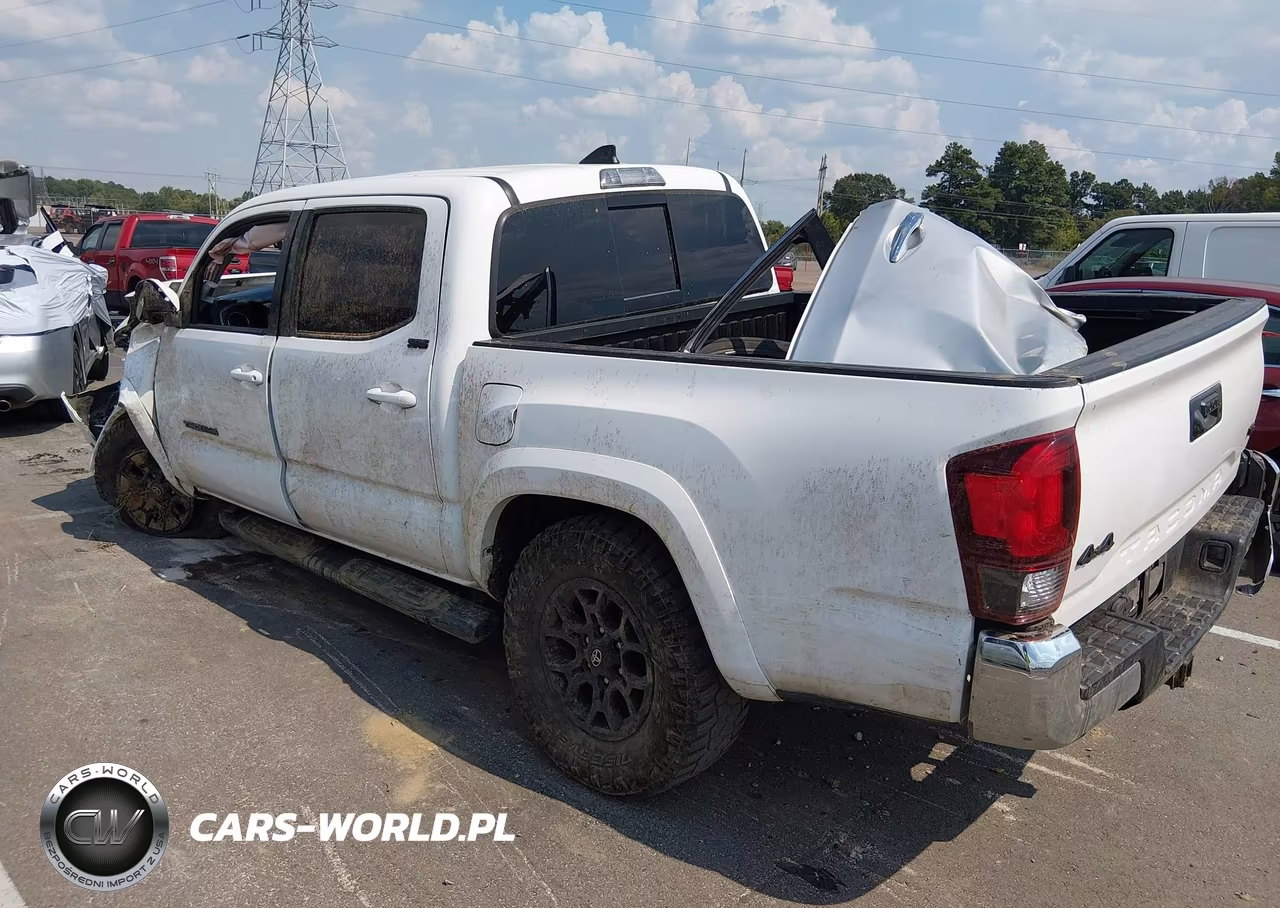 2019 Toyota Tacoma Sr5 V6 VIN:3TMCZ5AN3KM272231 - 3