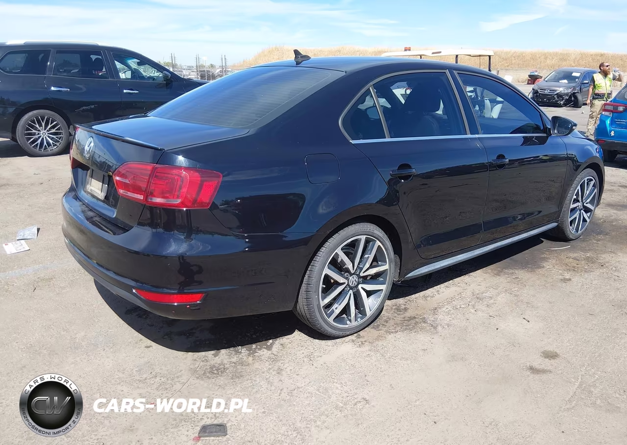 2014 Volkswagen Jetta Gli Autobahn W-Nav VIN:3VW5S7AJ6EM359998 - 4