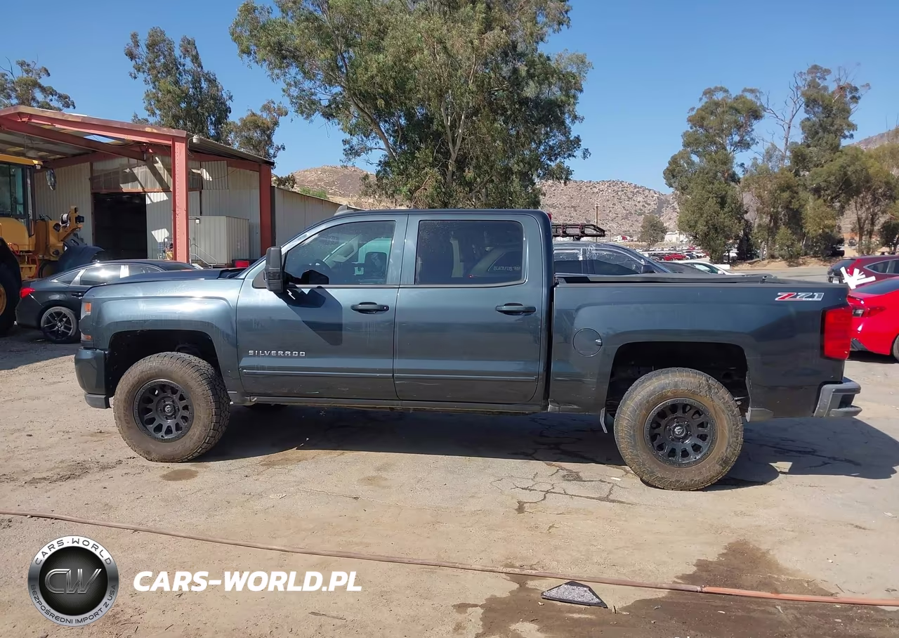 2017 Chevrolet Silverado 1500 2Lt VIN:3GCUKREC6HG419013 - 14