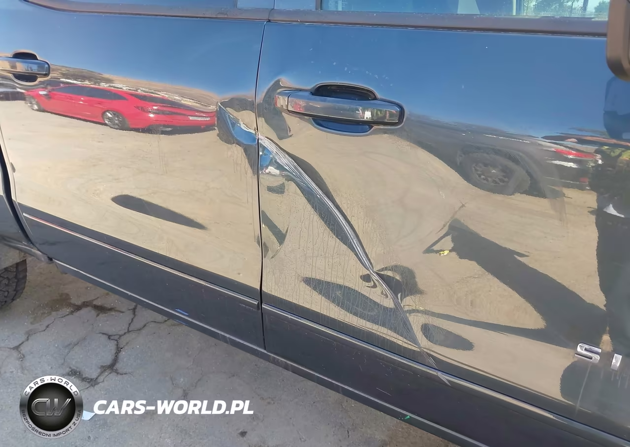 2017 Chevrolet Silverado 1500 2Lt VIN:3GCUKREC6HG419013 - 17