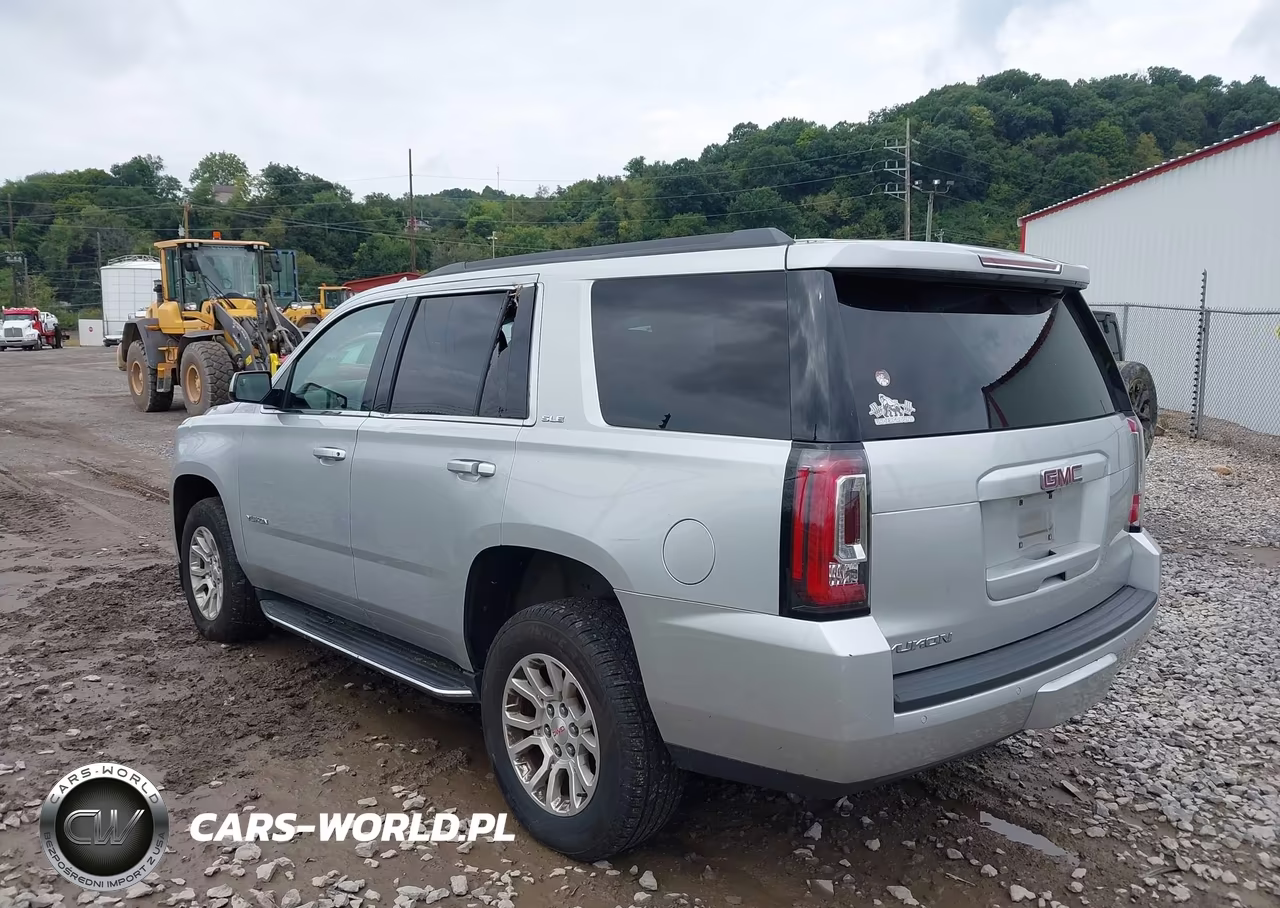 2018 GMC Yukon Sle VIN:1GKS2AKC0JR363044 - 3