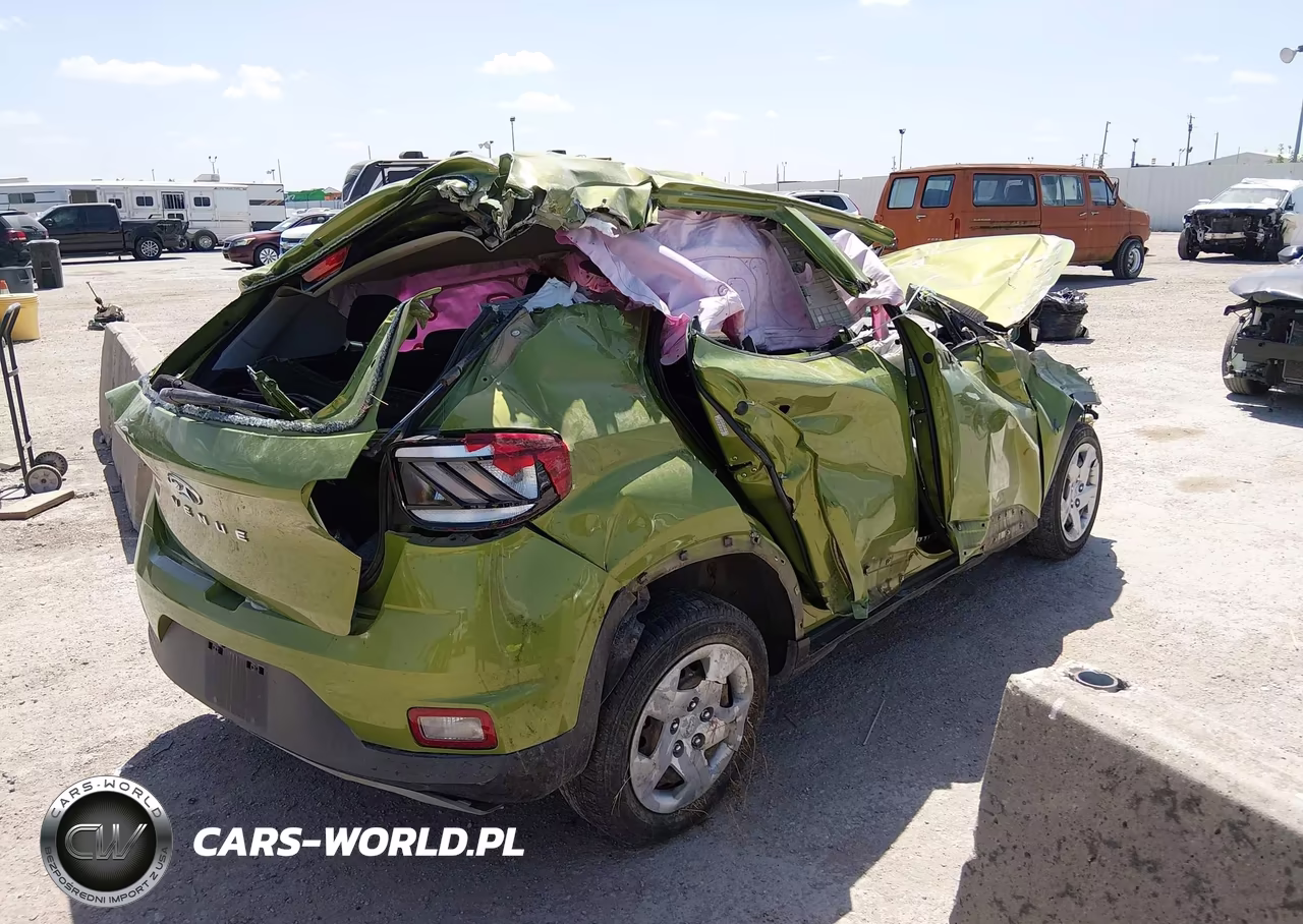 2020 Hyundai Venue Se VIN:KMHRB8A34LU057917 - 4