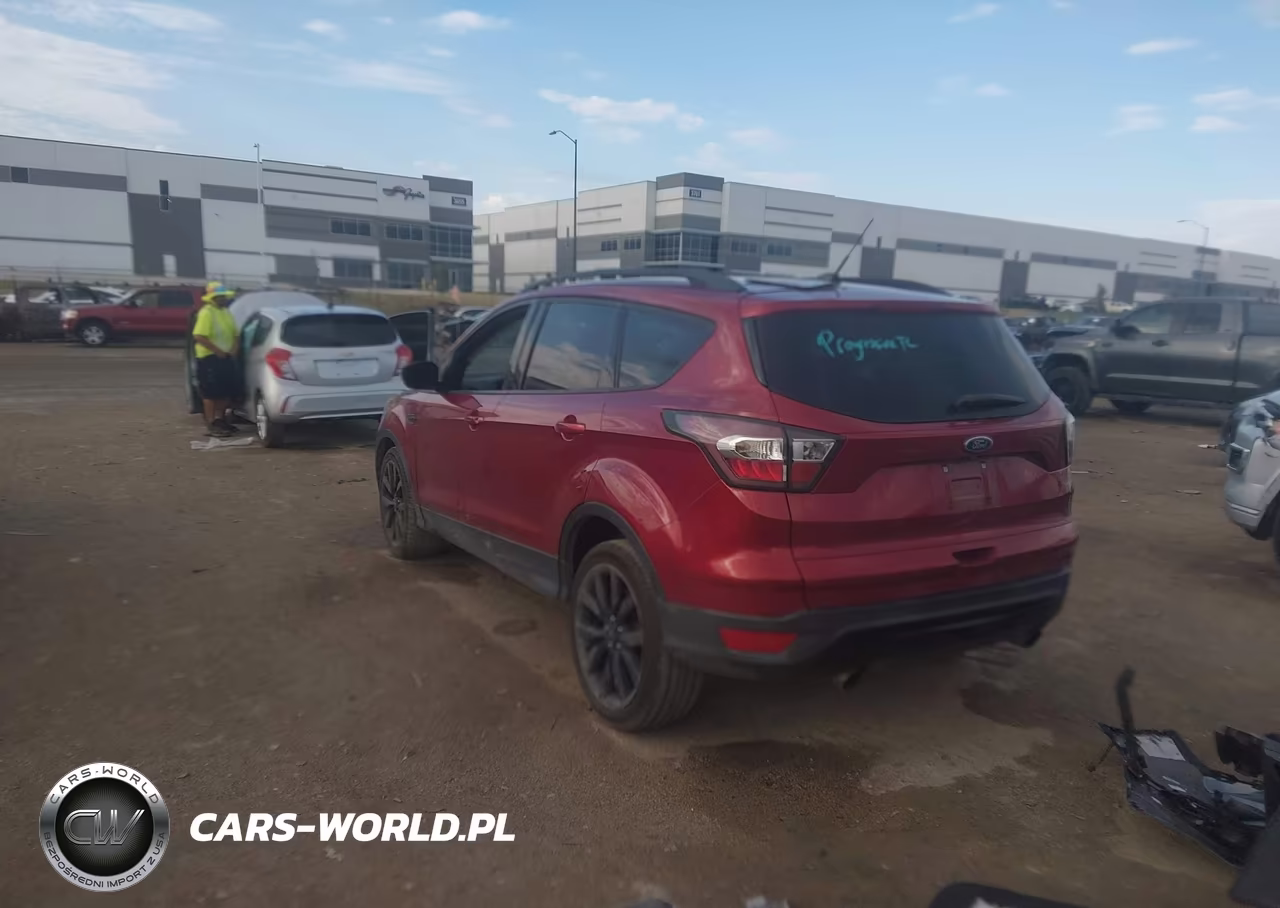 2017 Ford Escape Titanium VIN:1FMCU0J93HUA22511 - 3