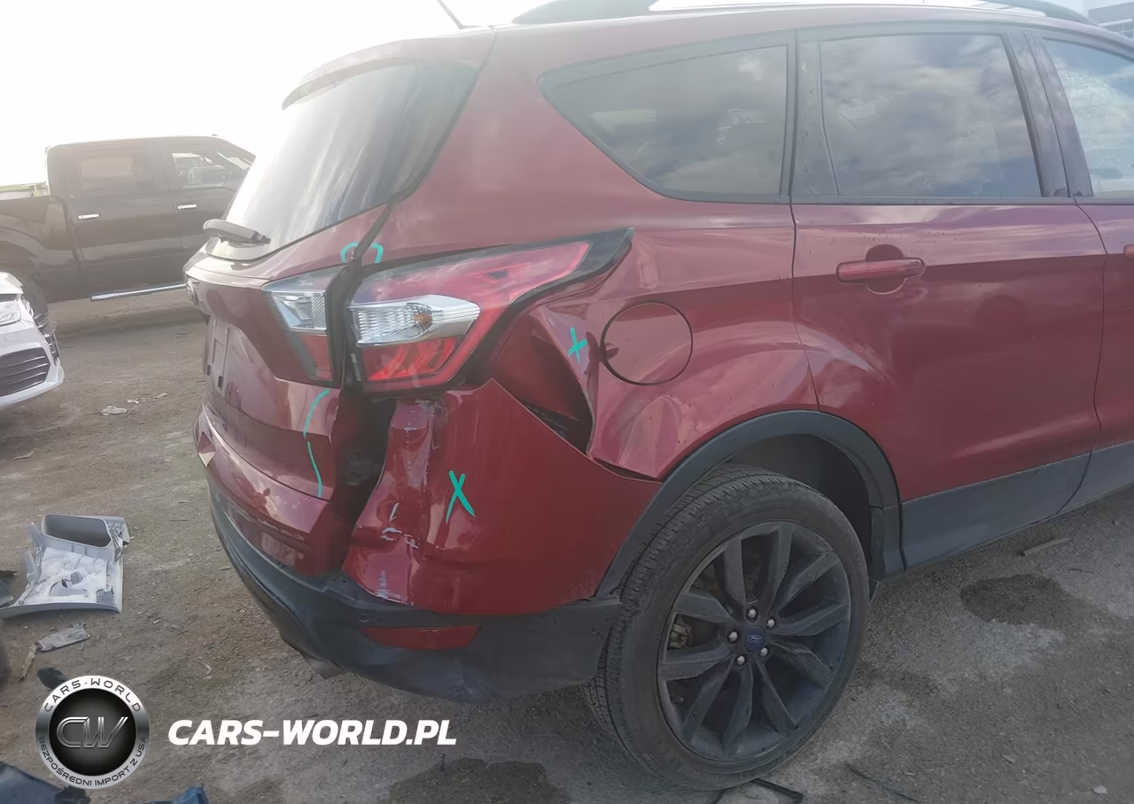 2017 Ford Escape Titanium VIN:1FMCU0J93HUA22511 - 5
