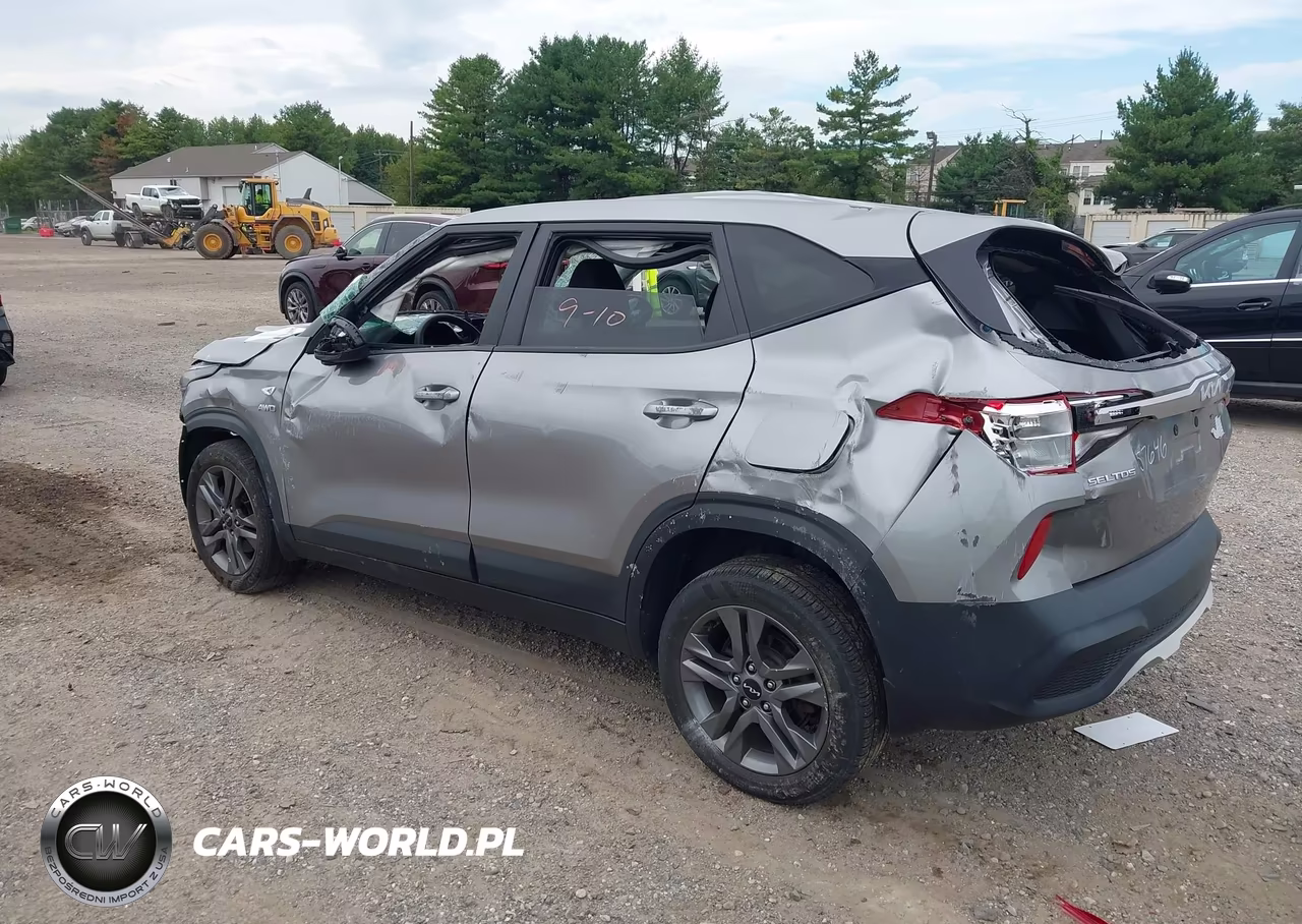 2023 Kia Seltos Lx VIN:KNDEPCAA9P7365255 - 3