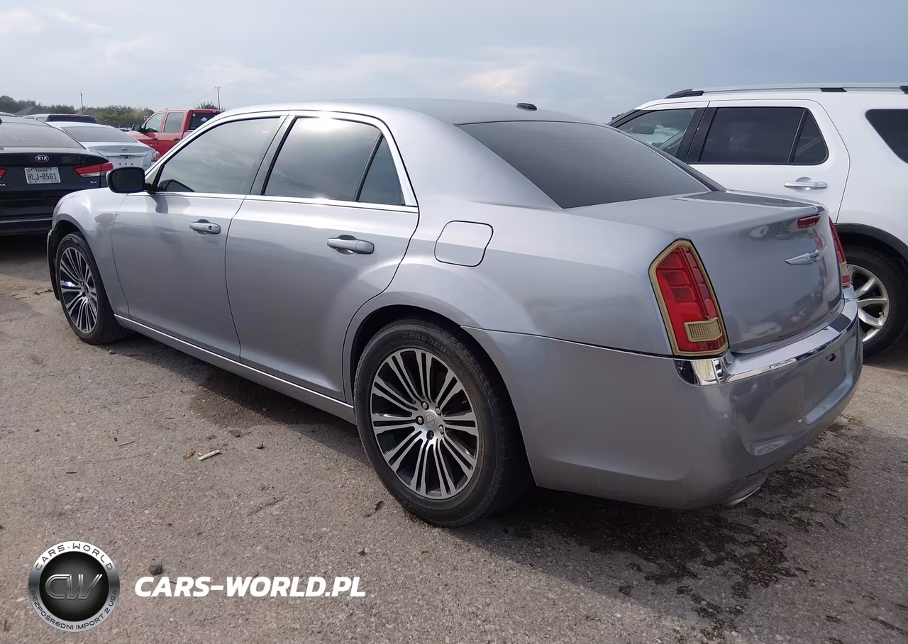 2011 Chrysler 300 VIN:2C3CA4CG3BH525485 - 3