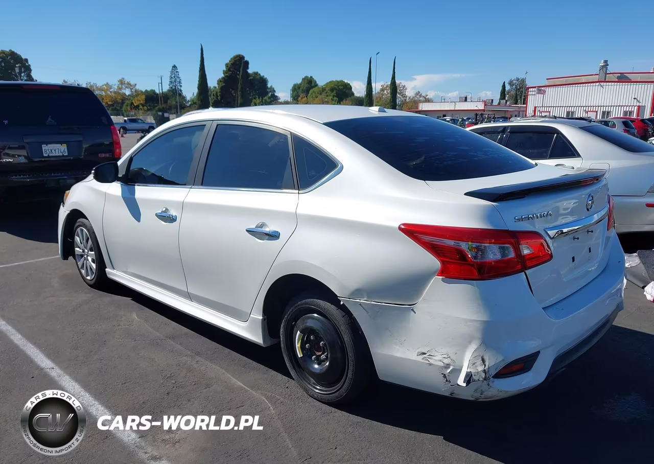 2017 Nissan Sentra Sr VIN:3N1AB7AP3HY291410 - 3