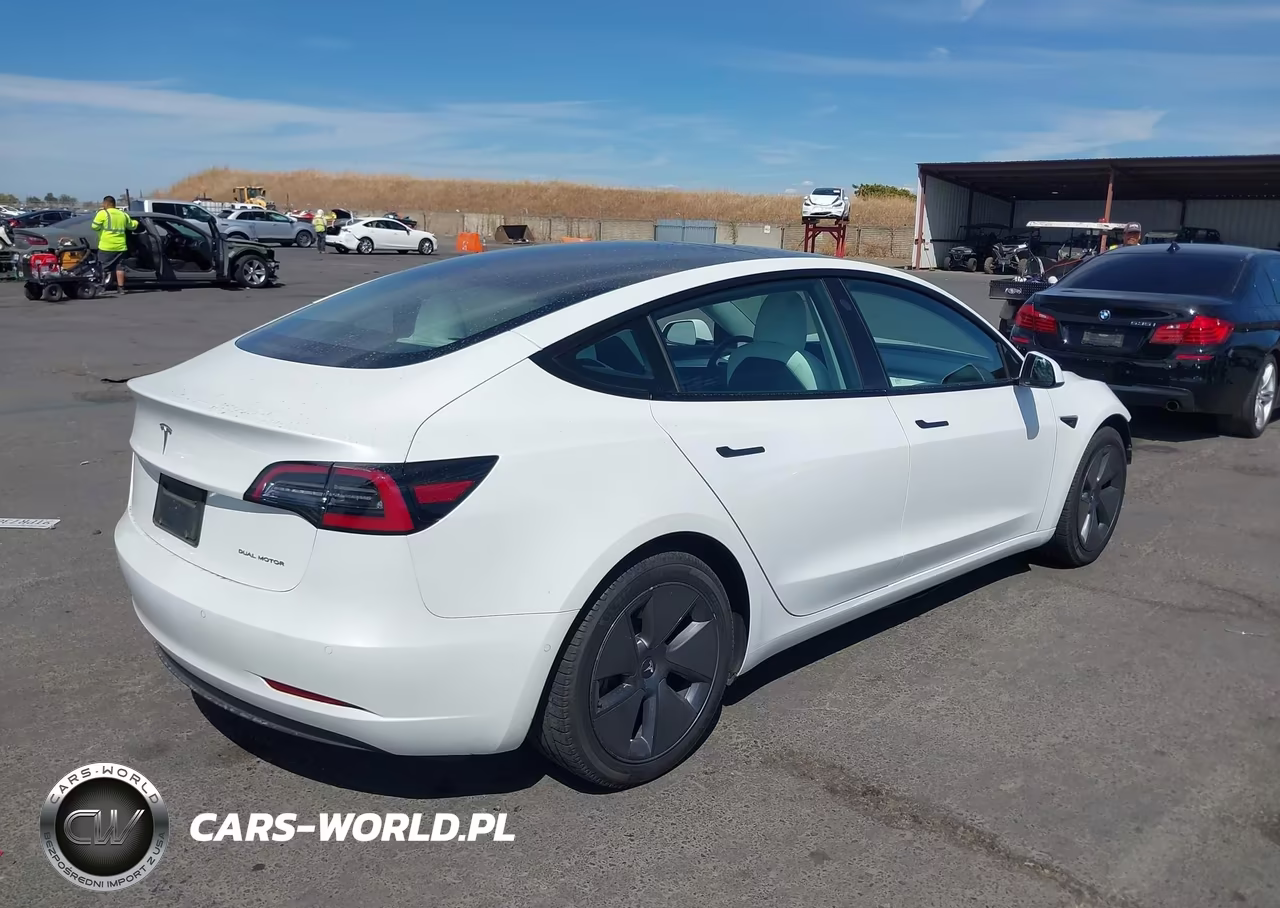 2022 Tesla Model 3 Long Range Dual Motor All-Wheel Drive VIN:5YJ3E1EB9NF124470 - 4