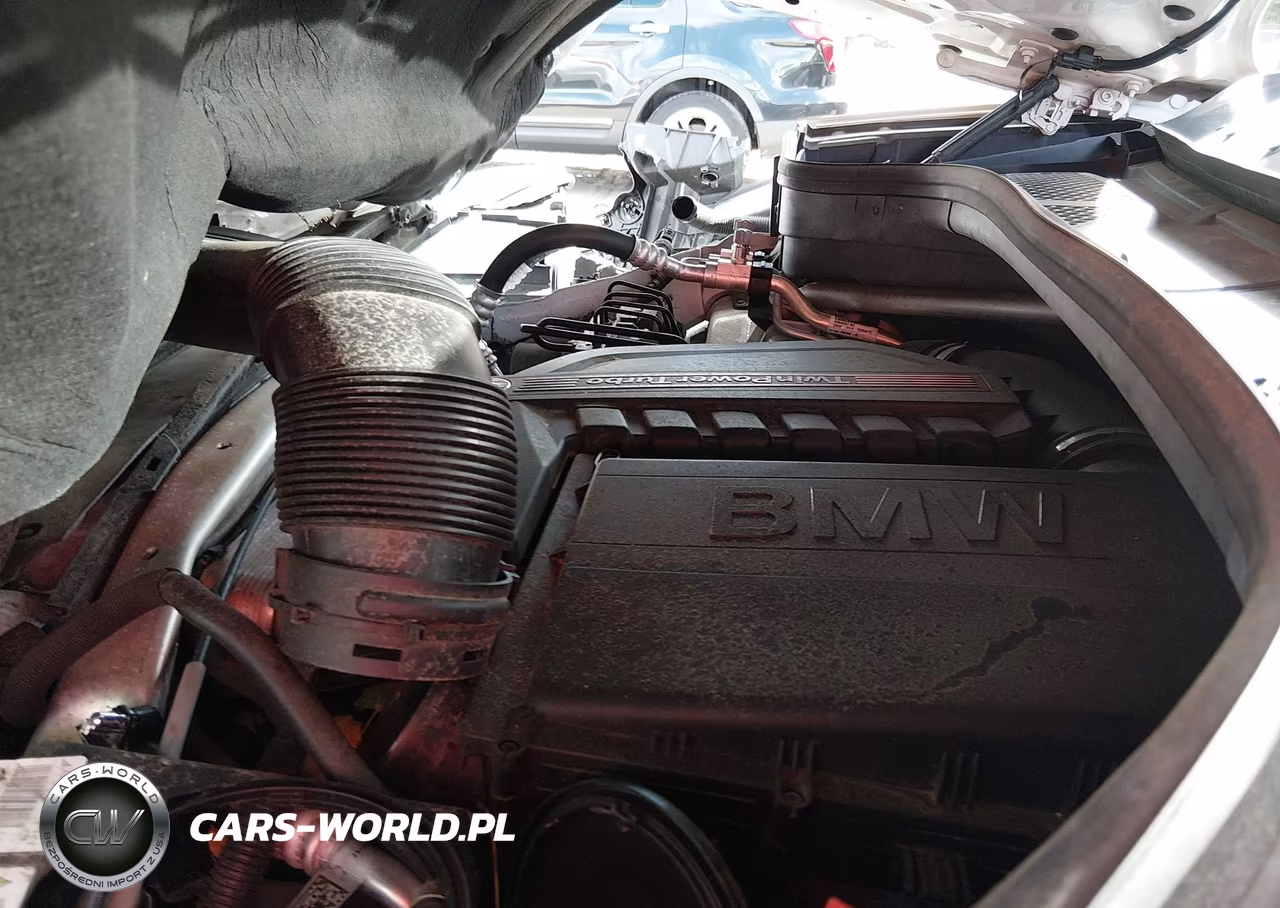 2018 BMW X5 xDrive35I VIN:5UXKR0C59J0X98035 - 10