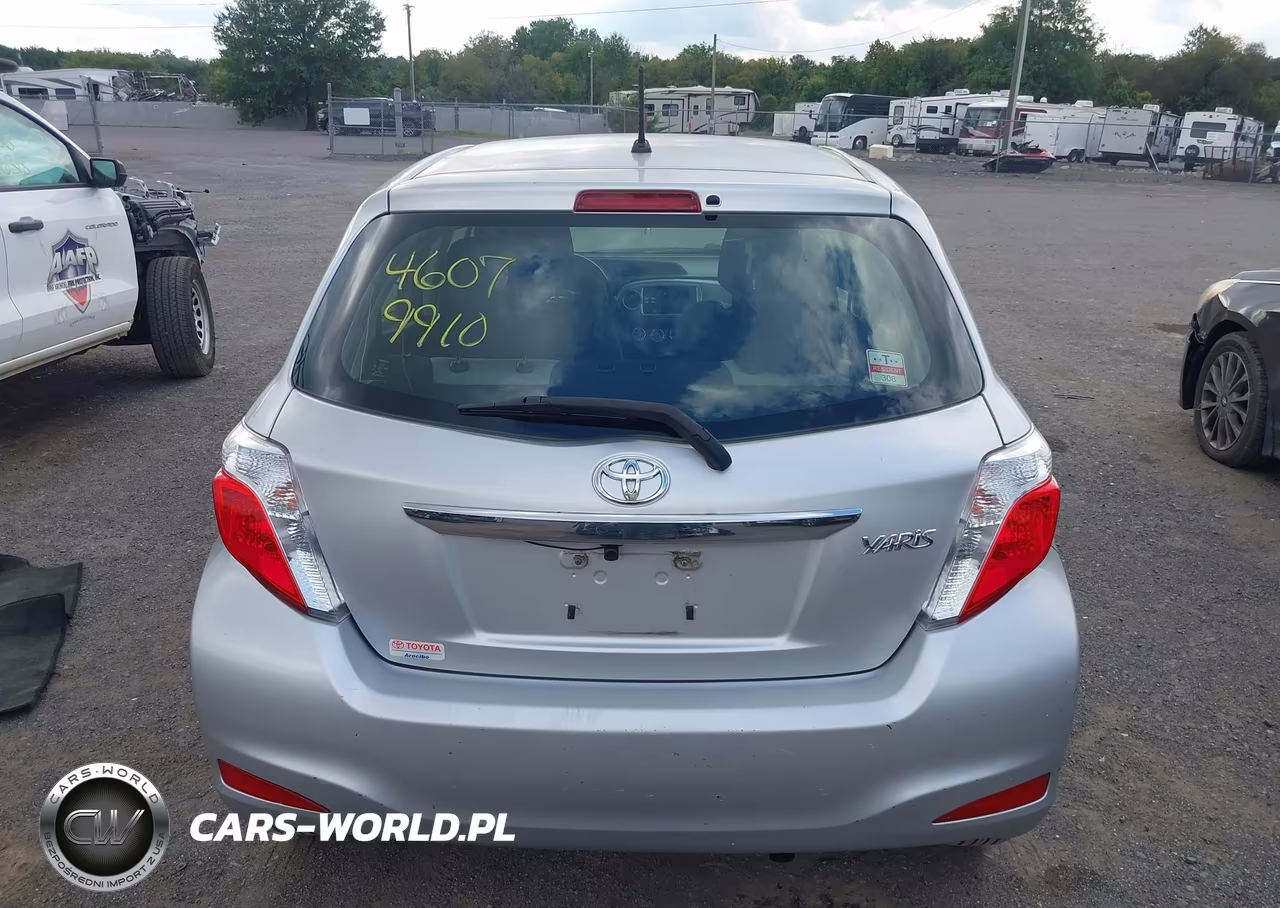 2013 Toyota Yaris L-Le-Se VIN:JTDKTUD30DD555167 - 16